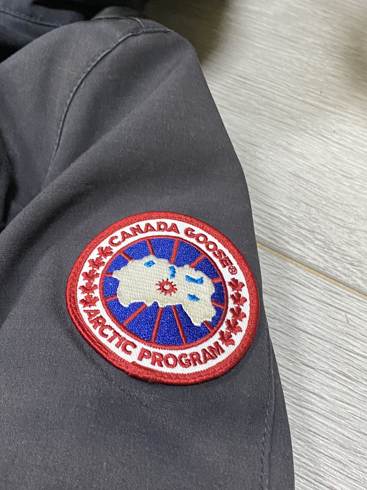 Canada Goose Canada Goose down puffer parka made in Canada Size M / US 6-8 / IT 42-44 - 10 Thumbnail