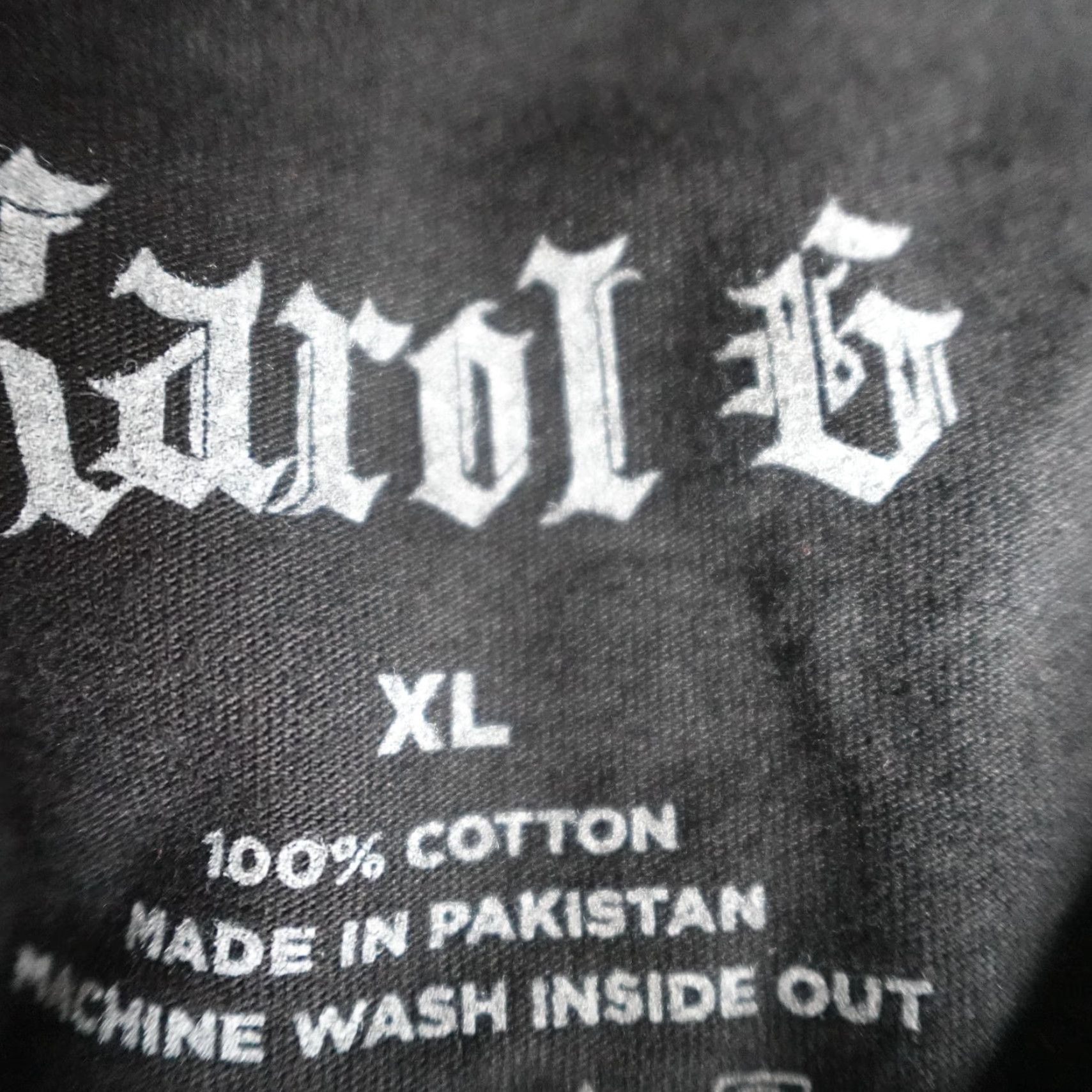 Vintage Karol G Strip Love Shirt T-Shirt XL Black Crew Neck Short Sleeve Graphic Print Men Unisex Fit 2022 Tour Size US XL / EU 56 / 4 - 3 Thumbnail