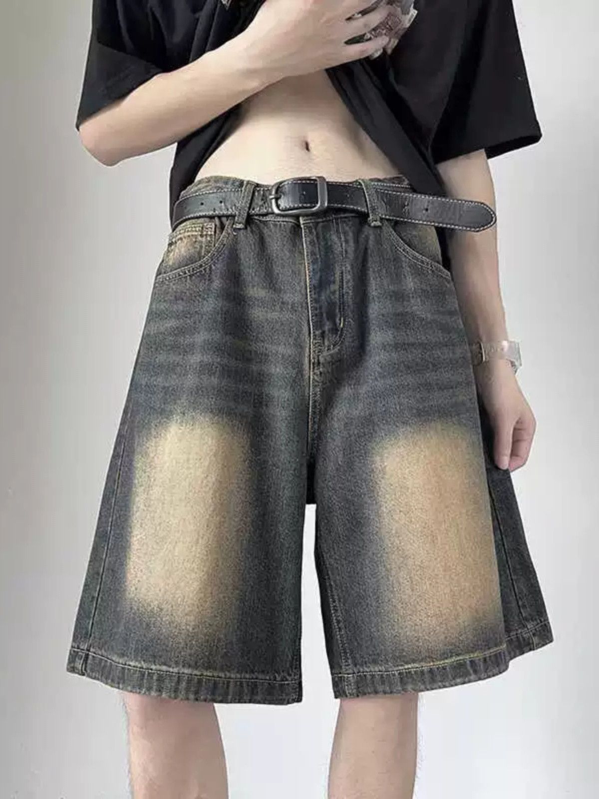 Japanese Brand × Jean Retro loose fitting wide leg straight leg denim shorts Size US 32 / EU 48 - 1 Thumbnail