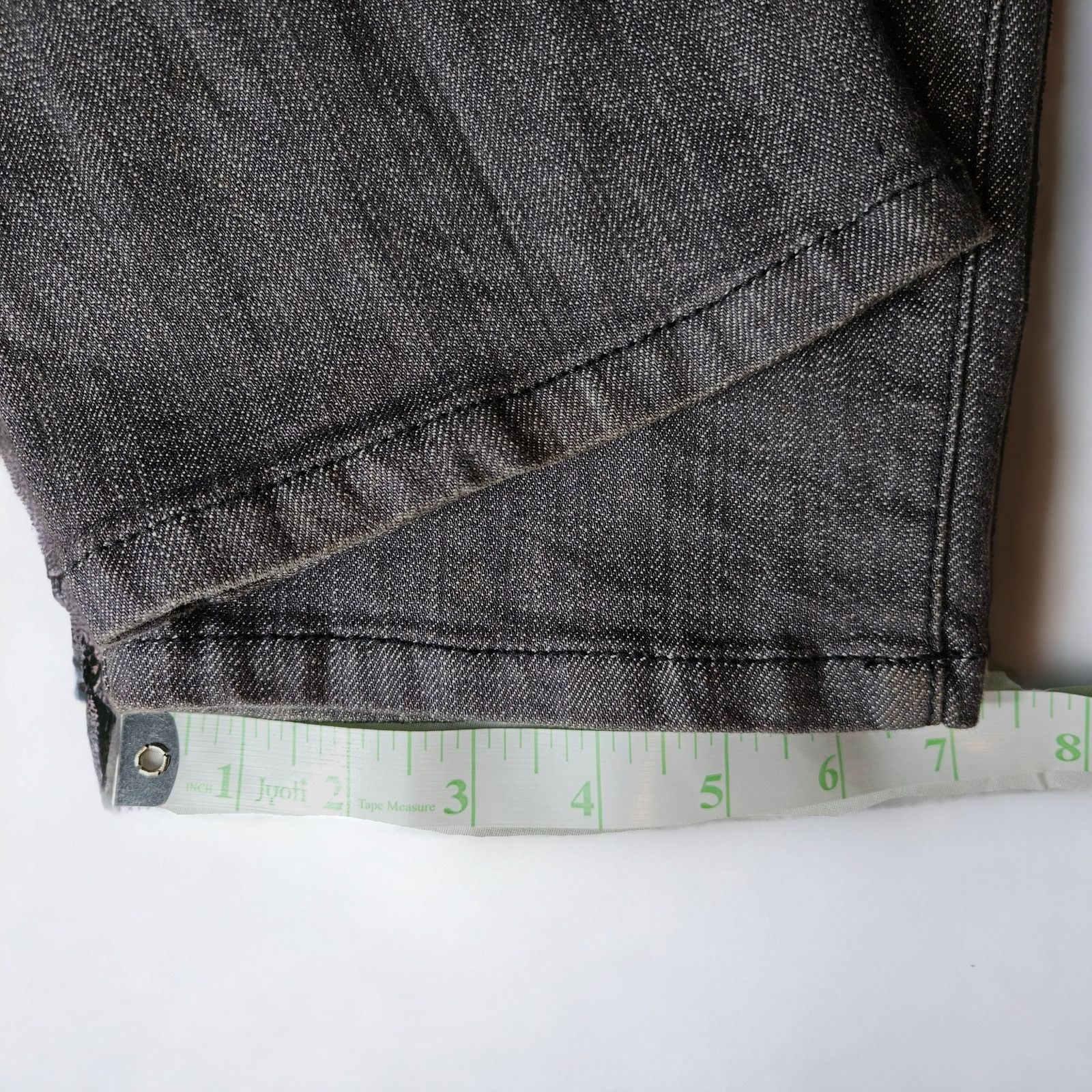 Bill Blass EUC Bill Blass High Rise Straight Jeans Sz. 10x31 Dark Gray Size 32" / US 10 / IT 46 - 9 Thumbnail