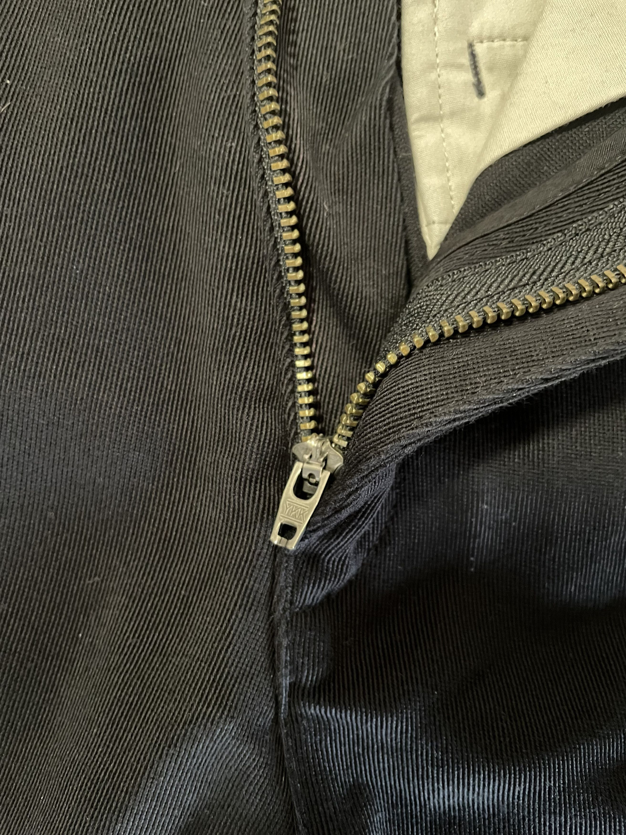 Diesel Vtg Diesel Pants Size W28 Black Straight Leg Button Fly Size US 28 / EU 44 - 3 Thumbnail