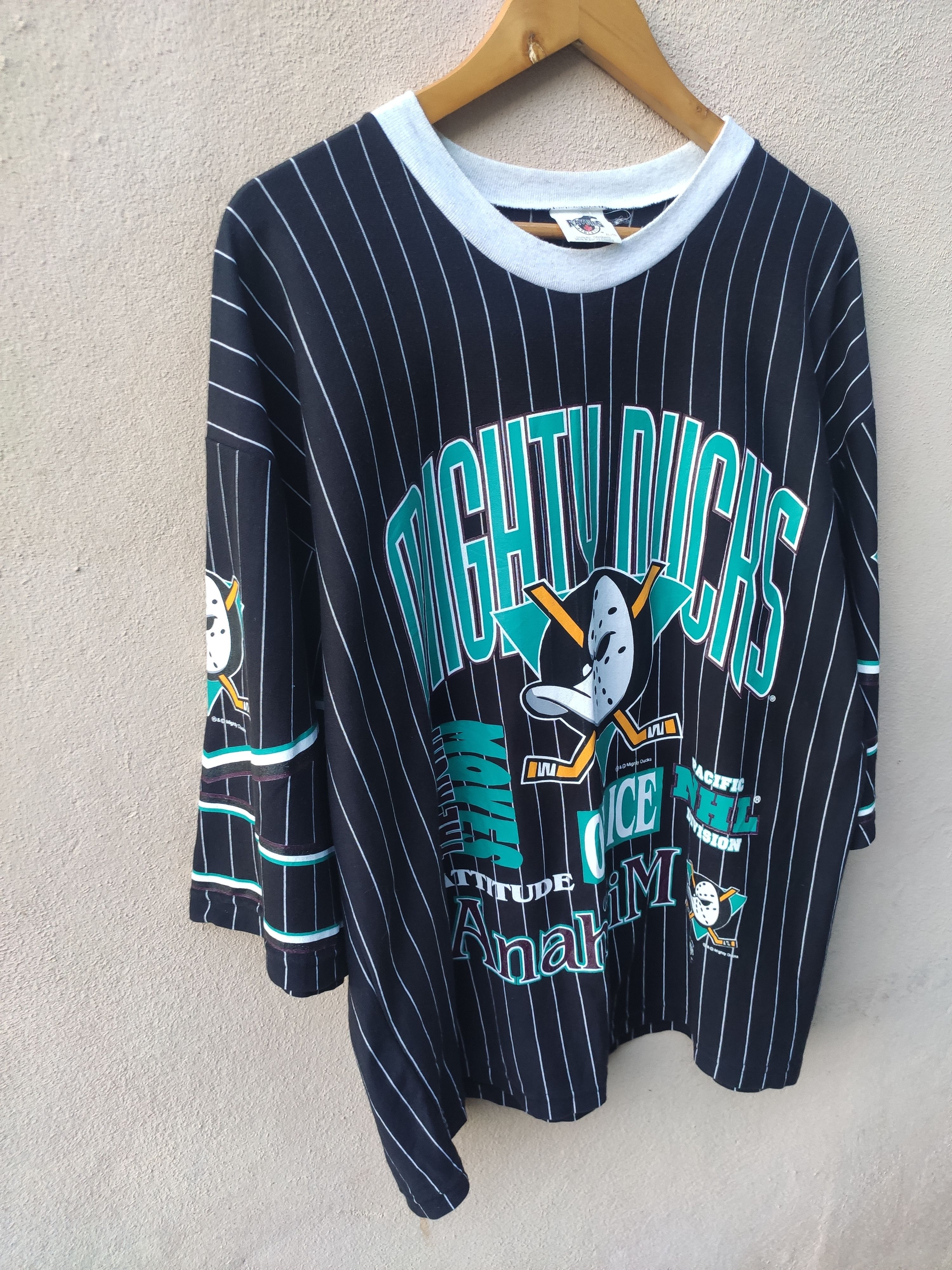 NHL 🔥 Vintage 90s Vintage Mighty Ducks t shirt 3 quarter Size US XL / EU 56 / 4 - 8 Thumbnail