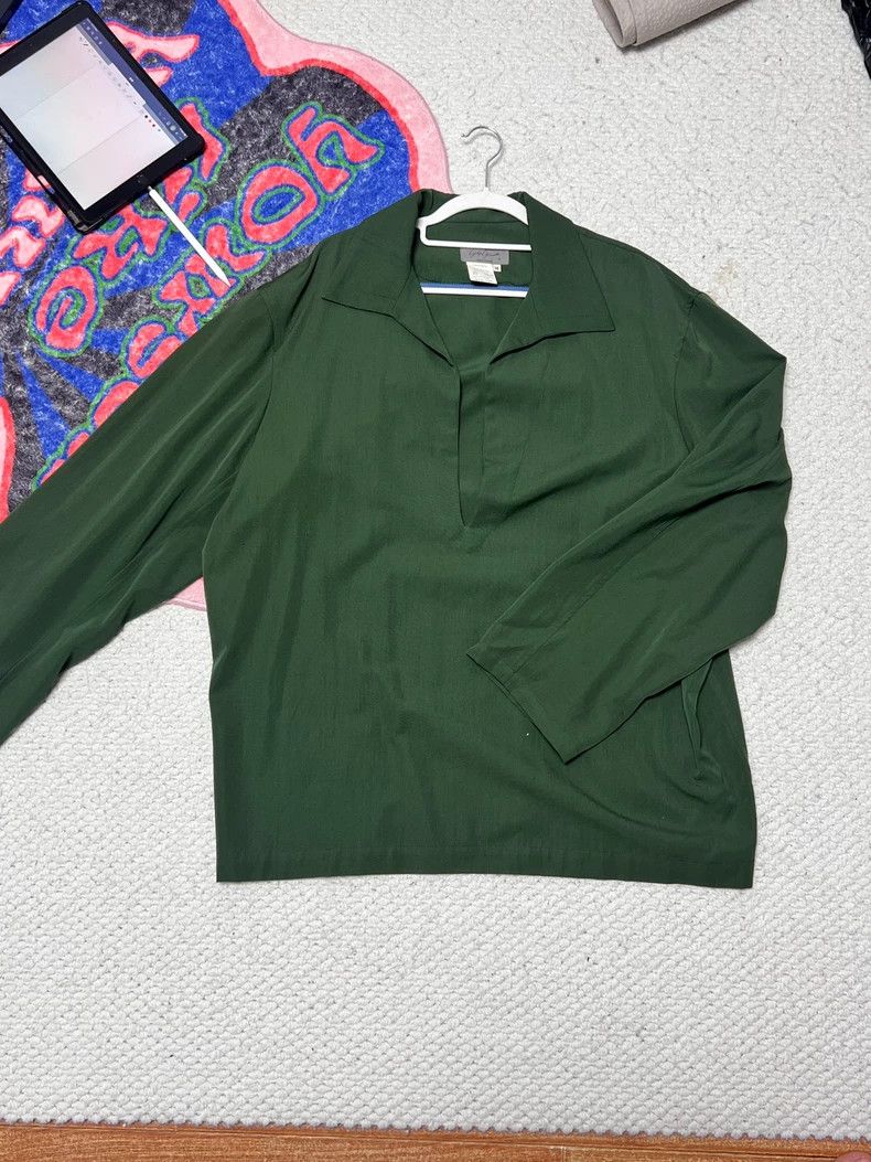 Yohji Yamamoto Yohji Yamamoto 1980s silhouette V-neck wool shirt Size US M / EU 48-50 / 2 - 1 Thumbnail