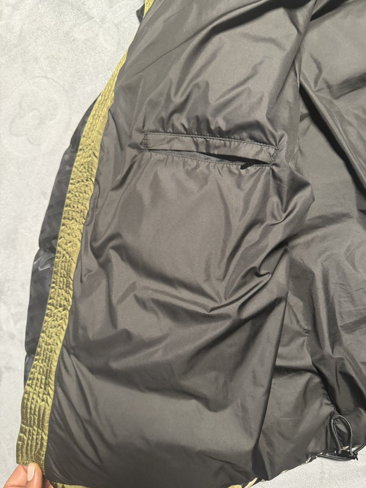 Versace Versace Colorblock Pattern Puffer Coat Size US XXL / EU 58 / 5 - 4 Thumbnail