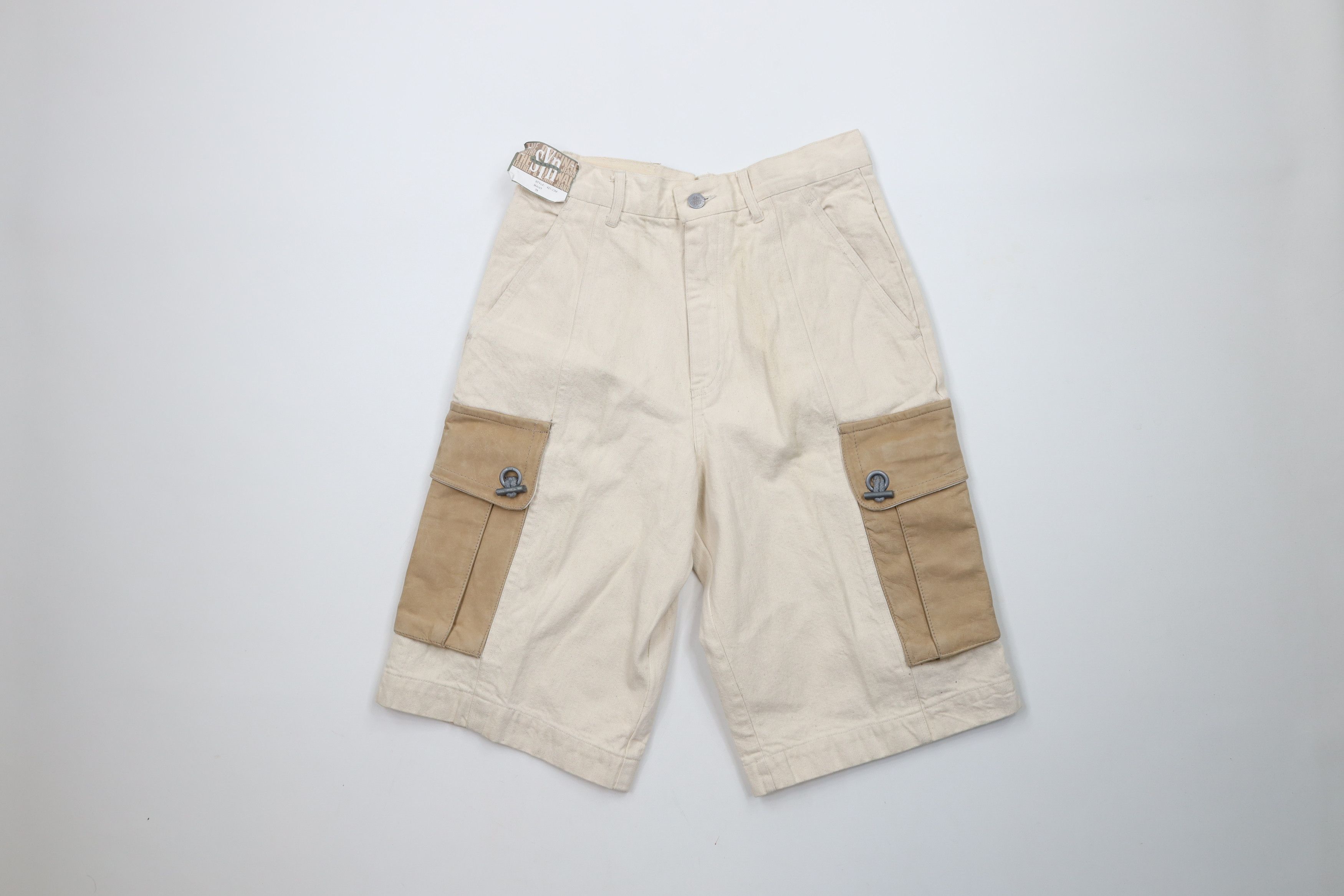 Vintage Deadstock Vintage 90s Streetwear Big Pocket Cargo Shorts Size US 29 - 1 Thumbnail