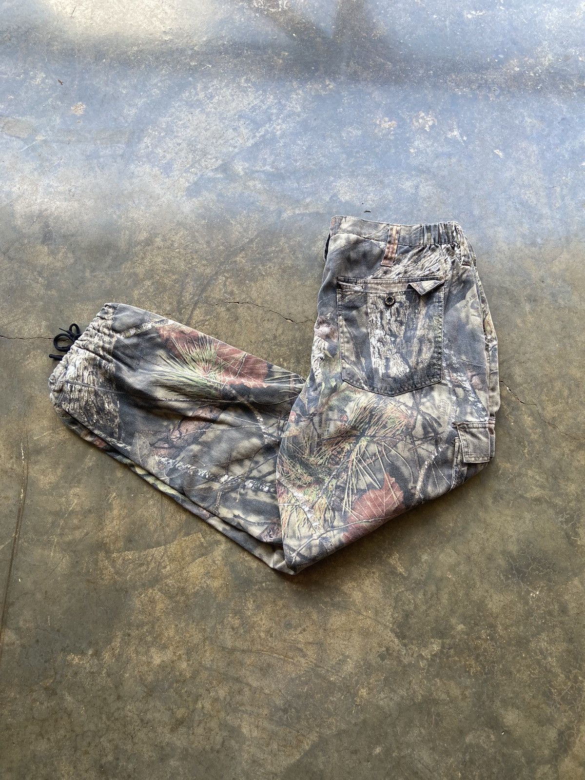 Mossy Oaks Crazy Vintage Baggy Y2K Mossy Oaks Cargo Pants 38x32 Size US 38 / EU 54 - 1 Thumbnail