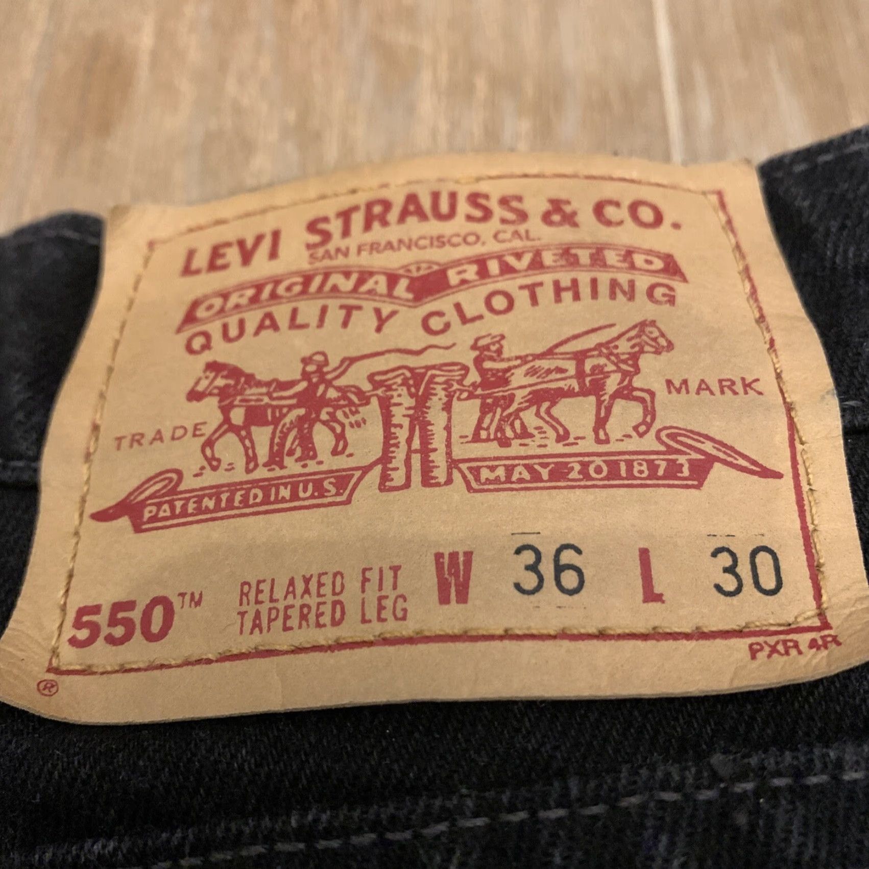 Levi's VINTAGE Levi's Jeans 550 Relaxed Tapered Fit - USA Made, 32x29, Black Denim, Men's Regular, 1990s Theme Size US 32 / EU 48 - 6 Thumbnail