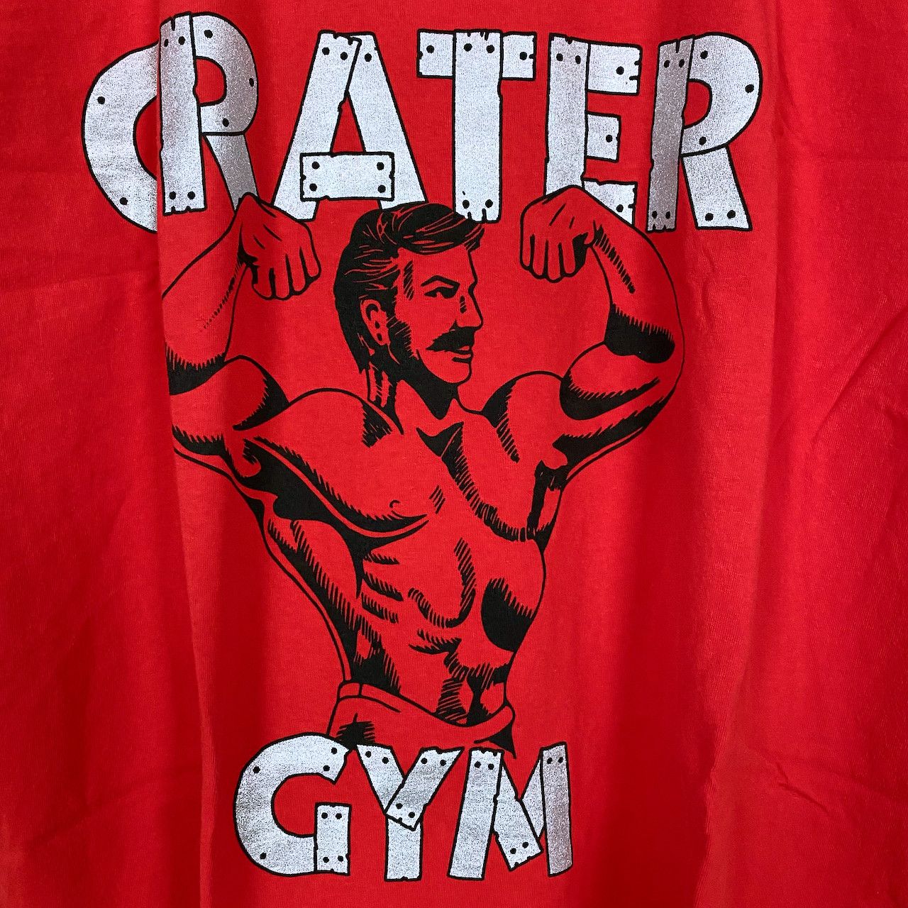 A24 A24 LOVE LIES BLEEDING RED CRATER GYM STAFF TEE Size US XXL / EU 58 / 5 - 3 Thumbnail