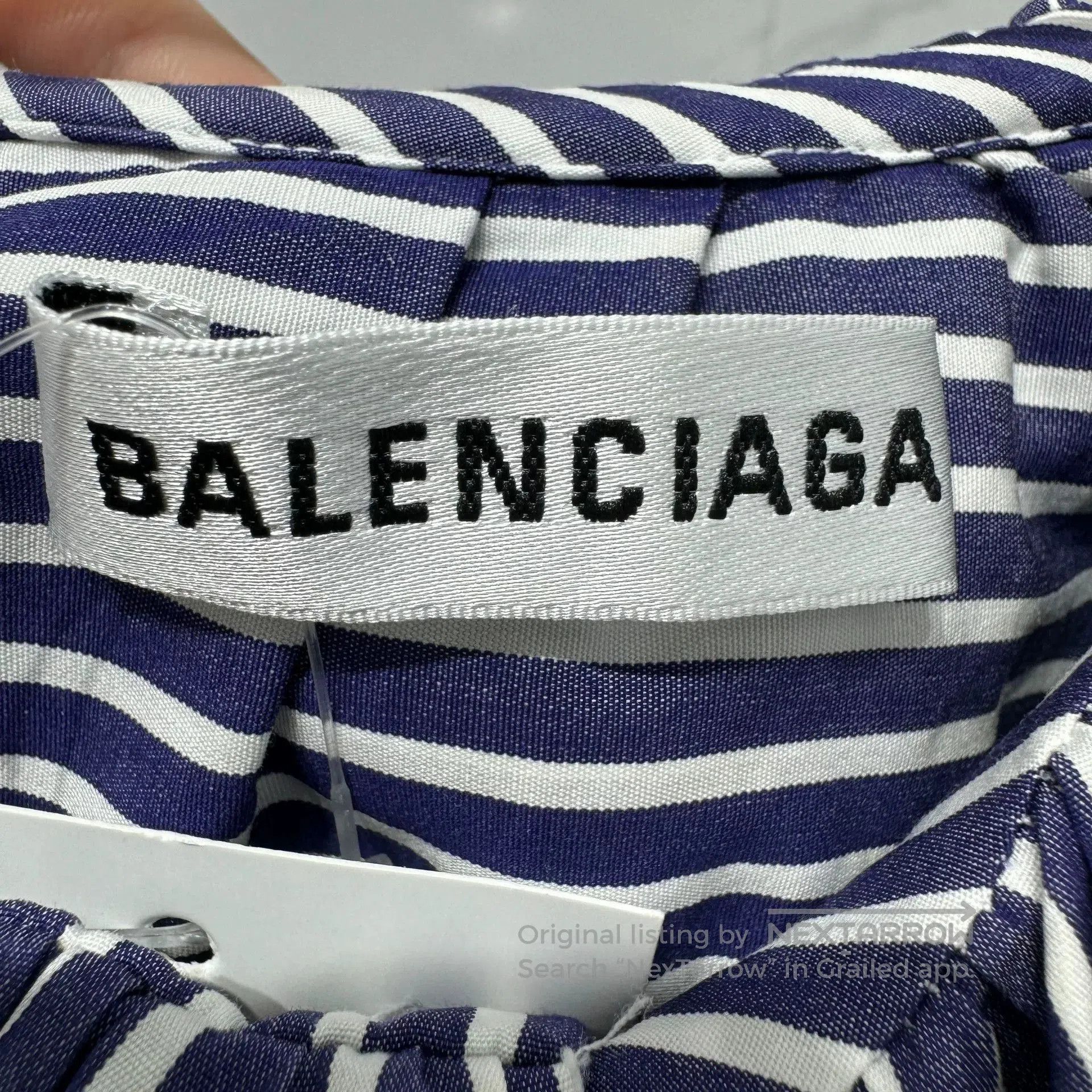 Balenciaga Balenciaga Striped Newspaper Shirt. Size XS / US 0-2 / IT 36-38 - 3 Thumbnail