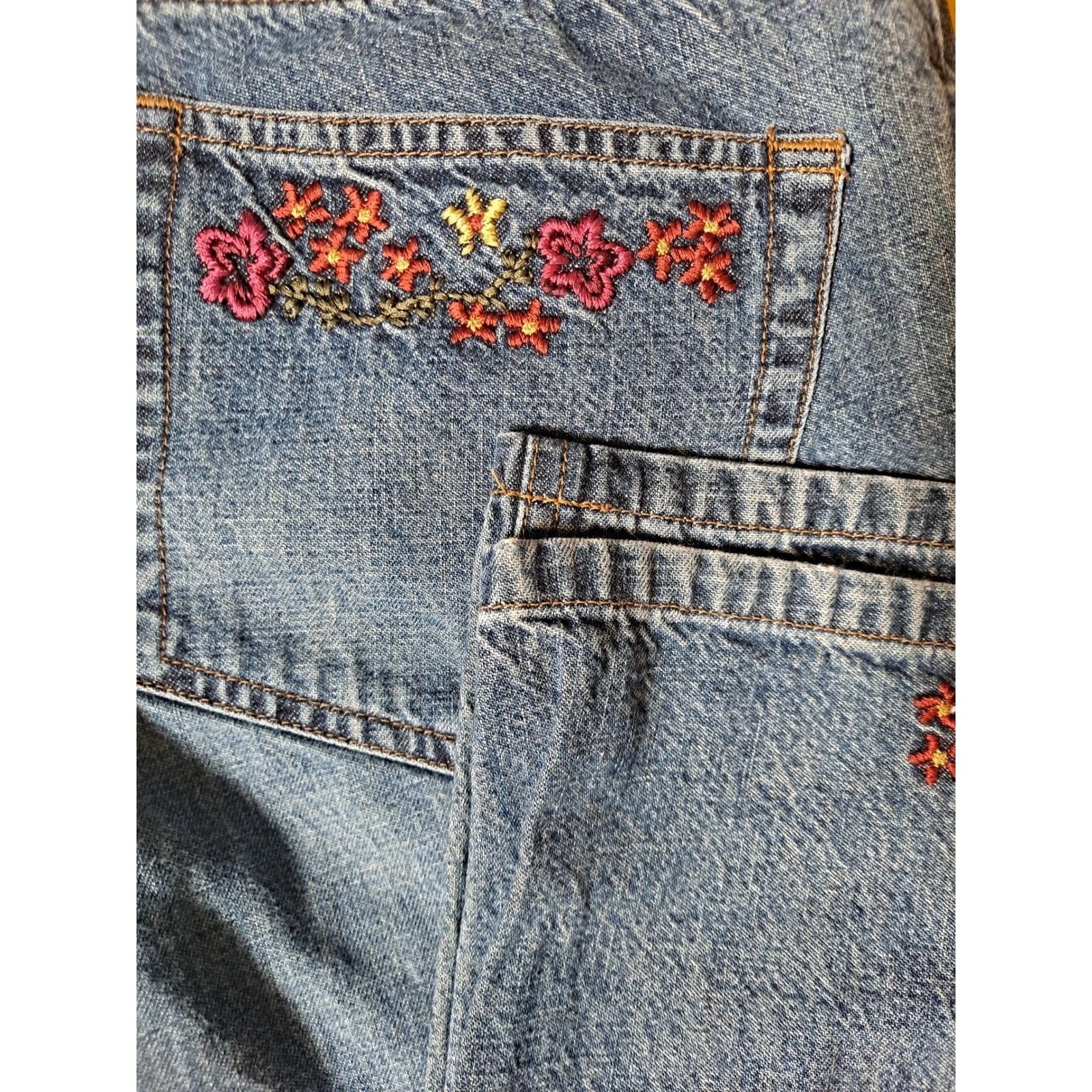 Jones New York Jones New York Jeans Floral Detail Denim Pants Size 6 Size 28" / US 6 / IT 42 - 3 Thumbnail