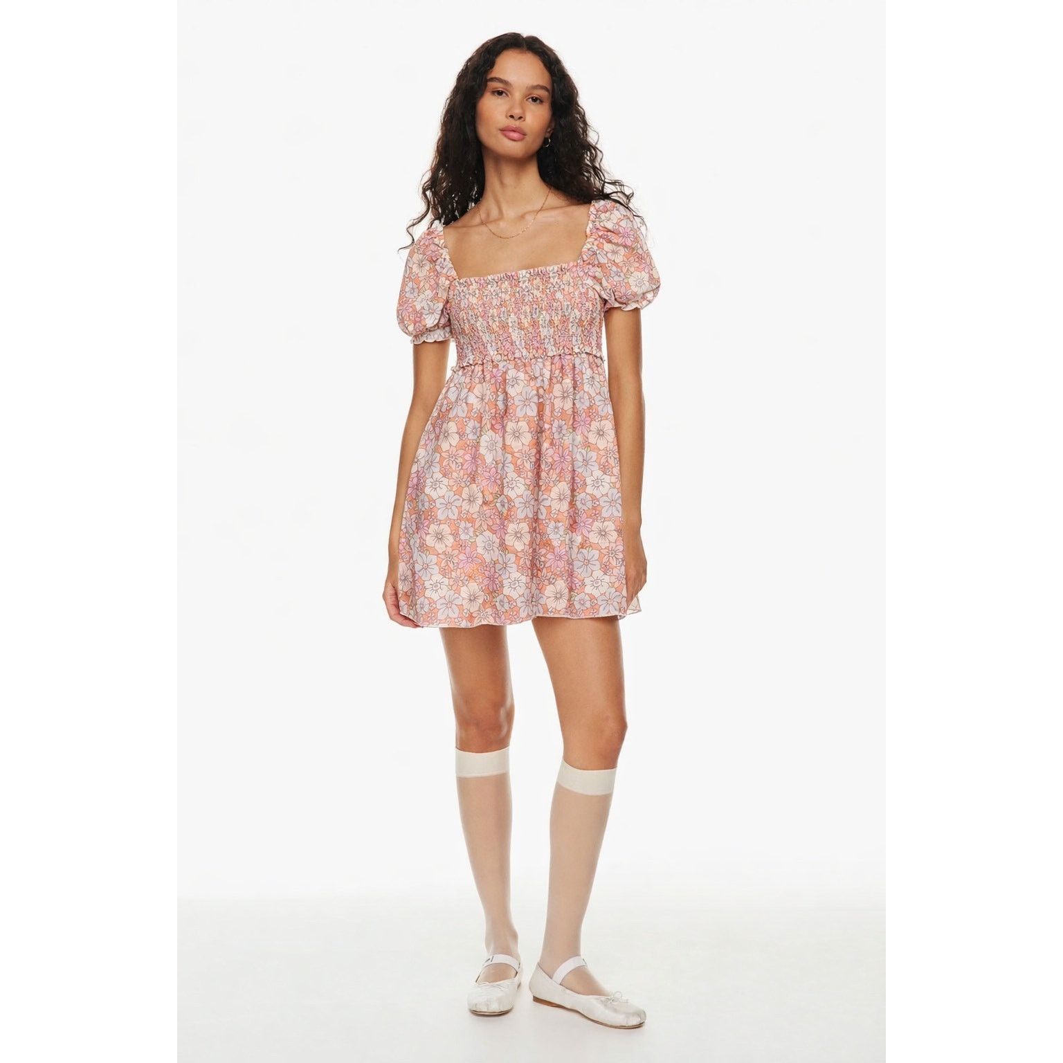 Aritzia Aritzia Sunday Best Retro Smocked Linen Cotton Mini Dress S Size S / US 4 / IT 40 - 4 Thumbnail