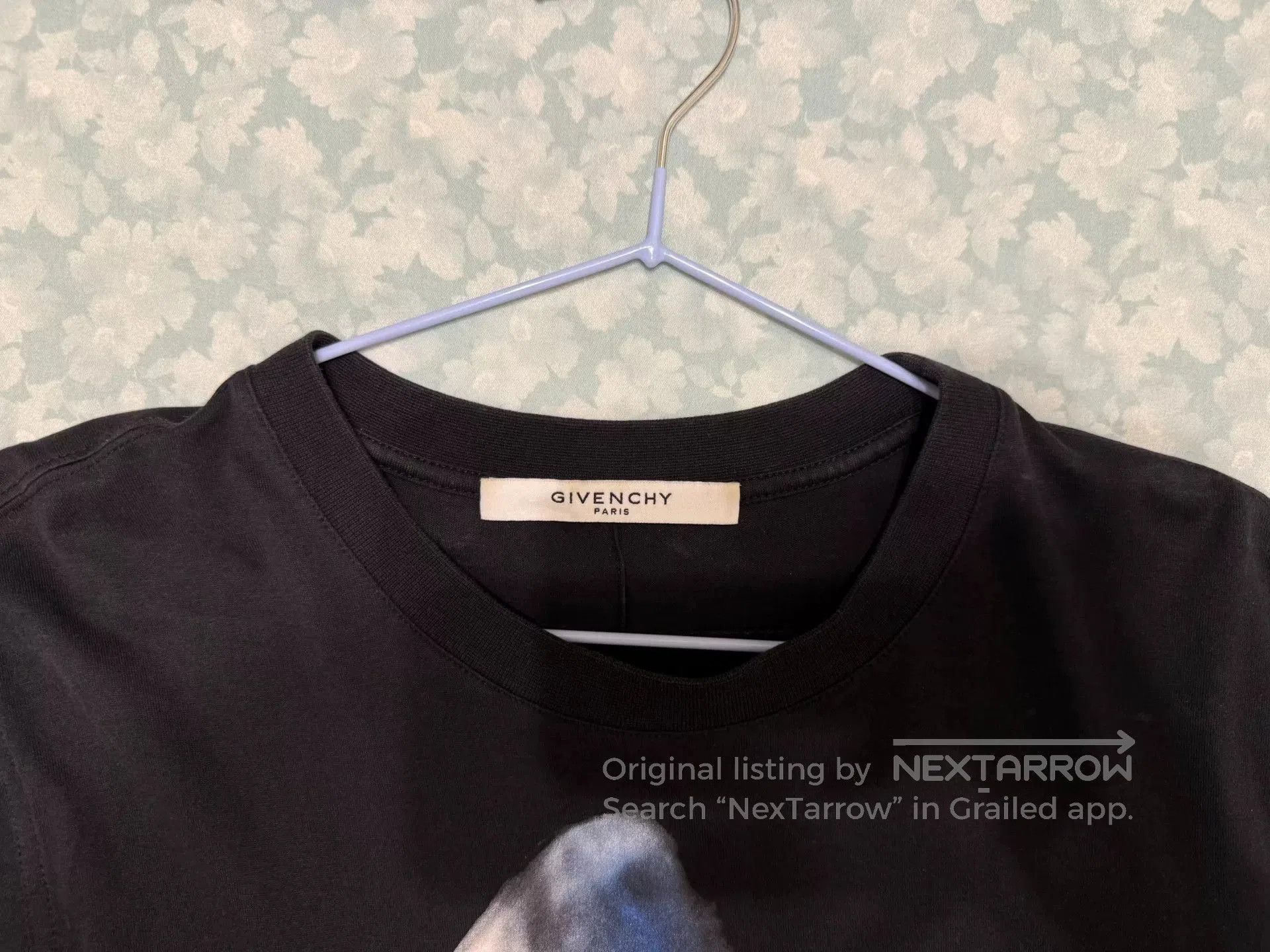 Givenchy Givenchy Shark Short Sleeve Shirt Small. Size US S / EU 44-46 / 1 - 2 Thumbnail
