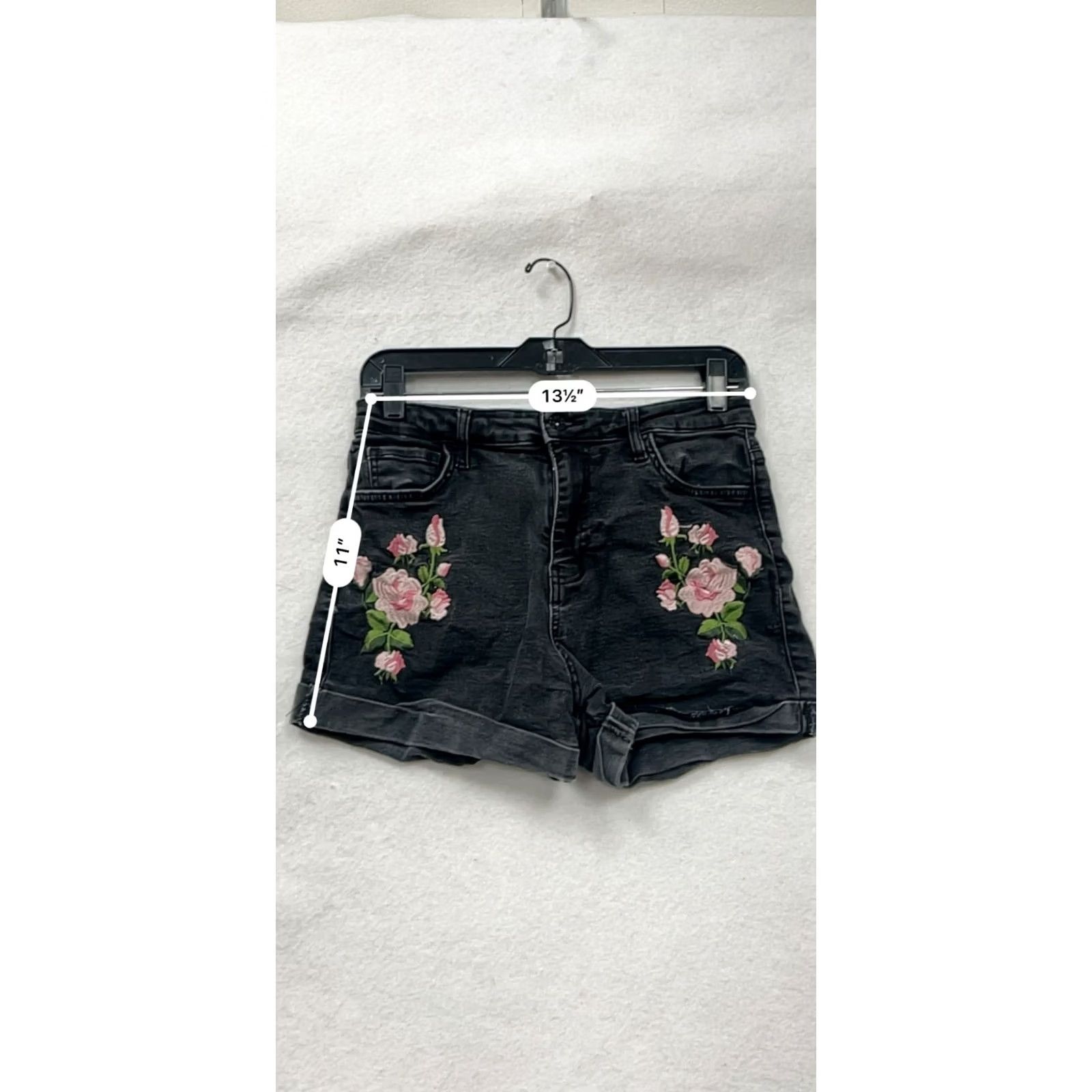 Guess Guess Womens Black Denim Shorts With Floral Embroidery Size 28 Size 28" / US 6 / IT 42 - 7 Thumbnail