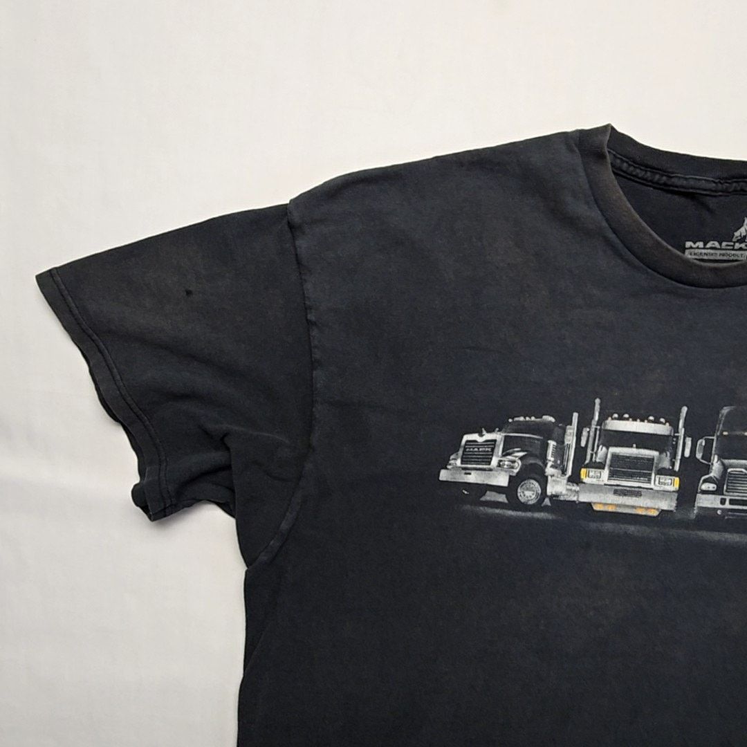 Other Mack Trucks Born Ready Shirt Semi Truck Black Faded 2XL Tee Size US XXL / EU 58 / 5 - 5 Thumbnail