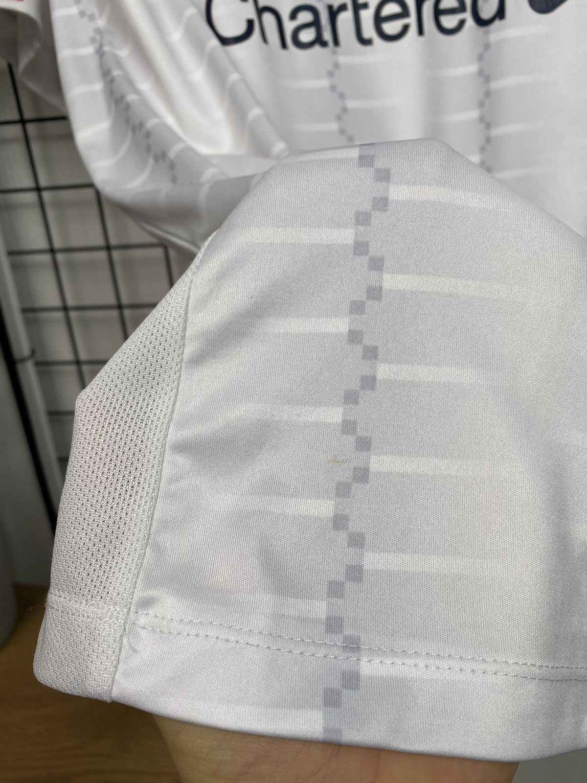 New Balance Liverpool 2019 2020 away kit jersey New Balance soccer XXL Size US XXL / EU 58 / 5 - 13 Thumbnail
