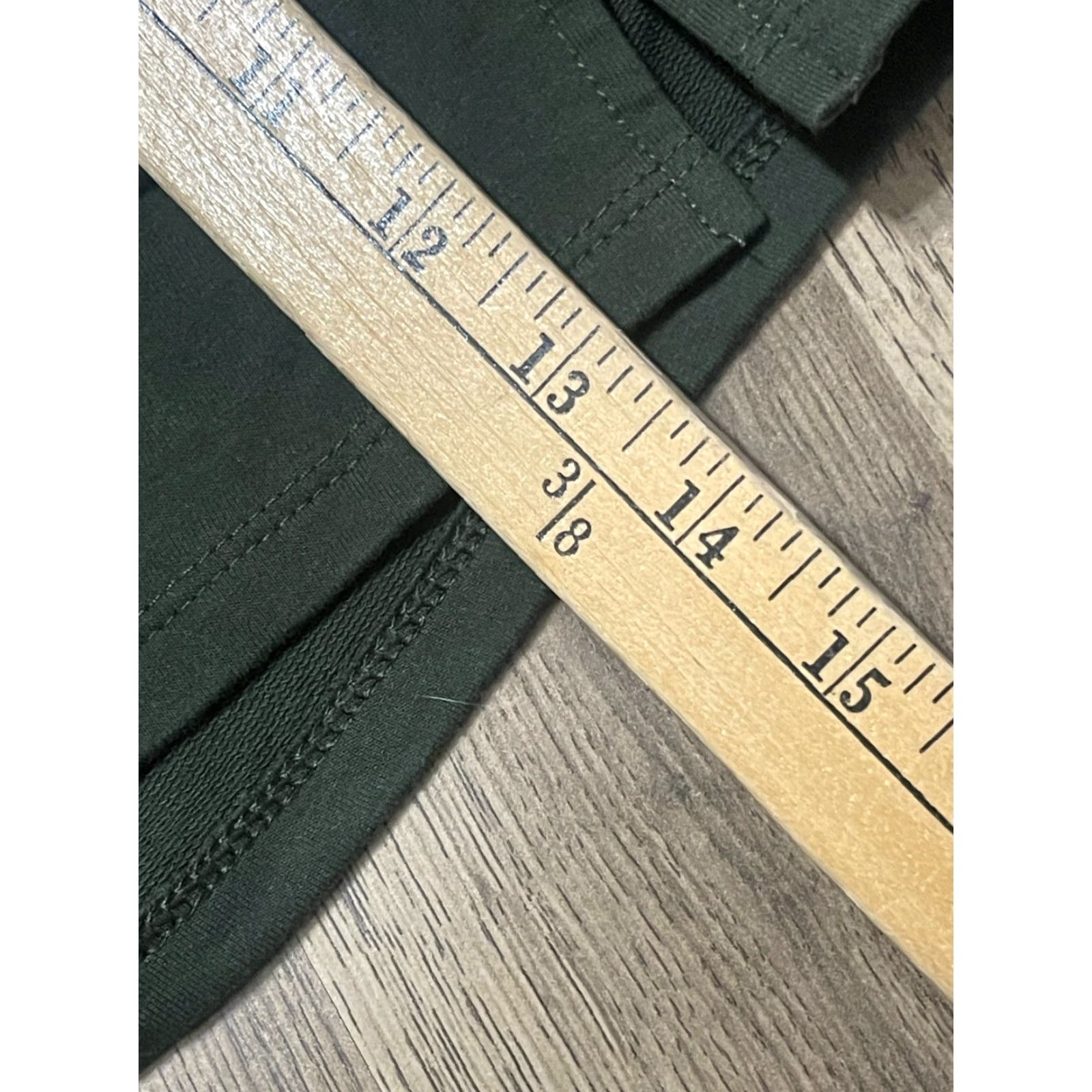Vintage All In Motion Shorts Women's XL Green Tie Waist Pull On Casual Spring Summer Fall Womens Size 40" / US 18 - 7 Thumbnail