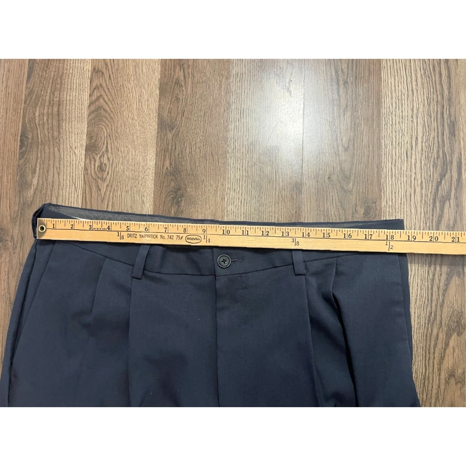 Haggar Haggar Mens Pants 38x30 Blue Classic Fit Pleated Dress Pants COOL18PRO Mens Clothing Pants Size US 38 / EU 54 - 4 Thumbnail