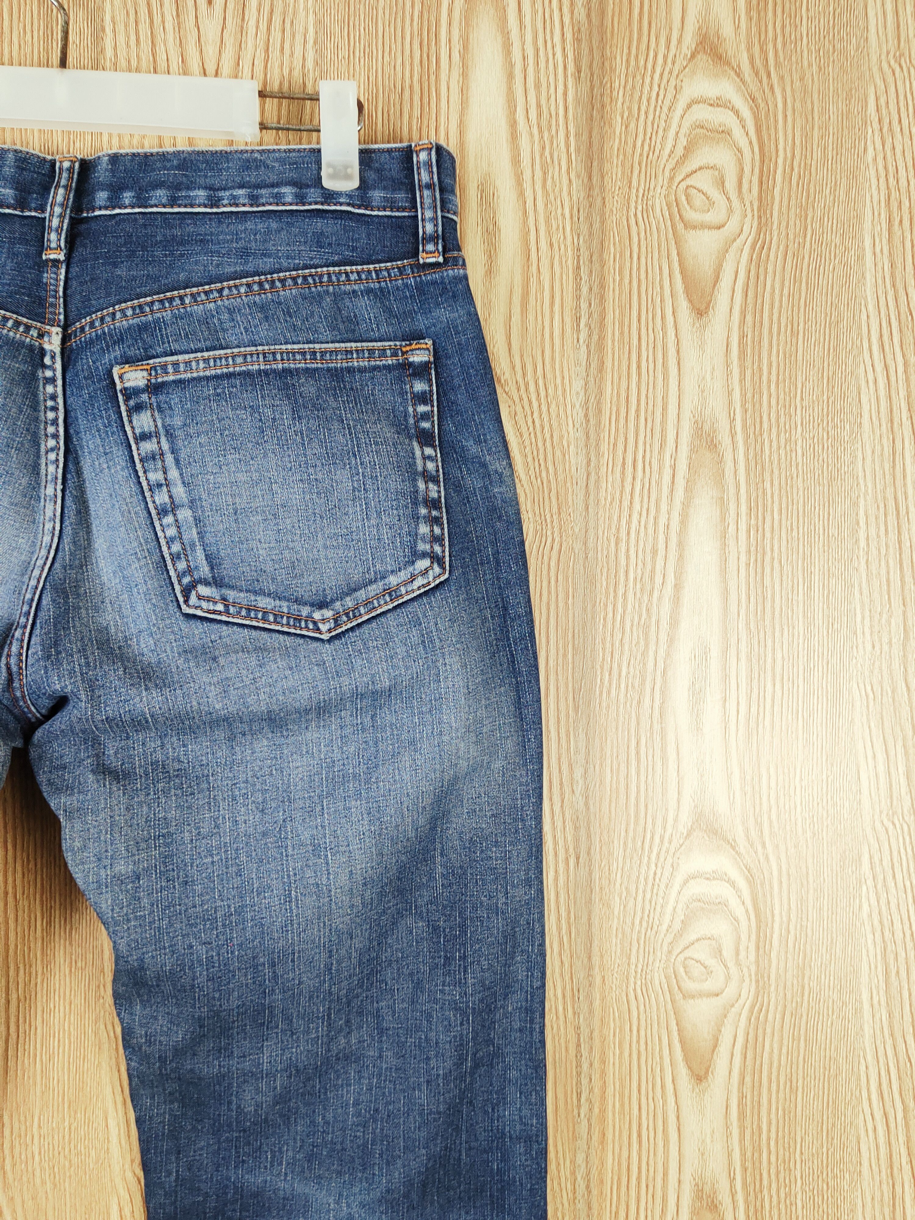 Japanese Brand Uniqlo Dark Blue Distressed Ripped Jeans #W226 Size US 32 / EU 48 - 11 Thumbnail