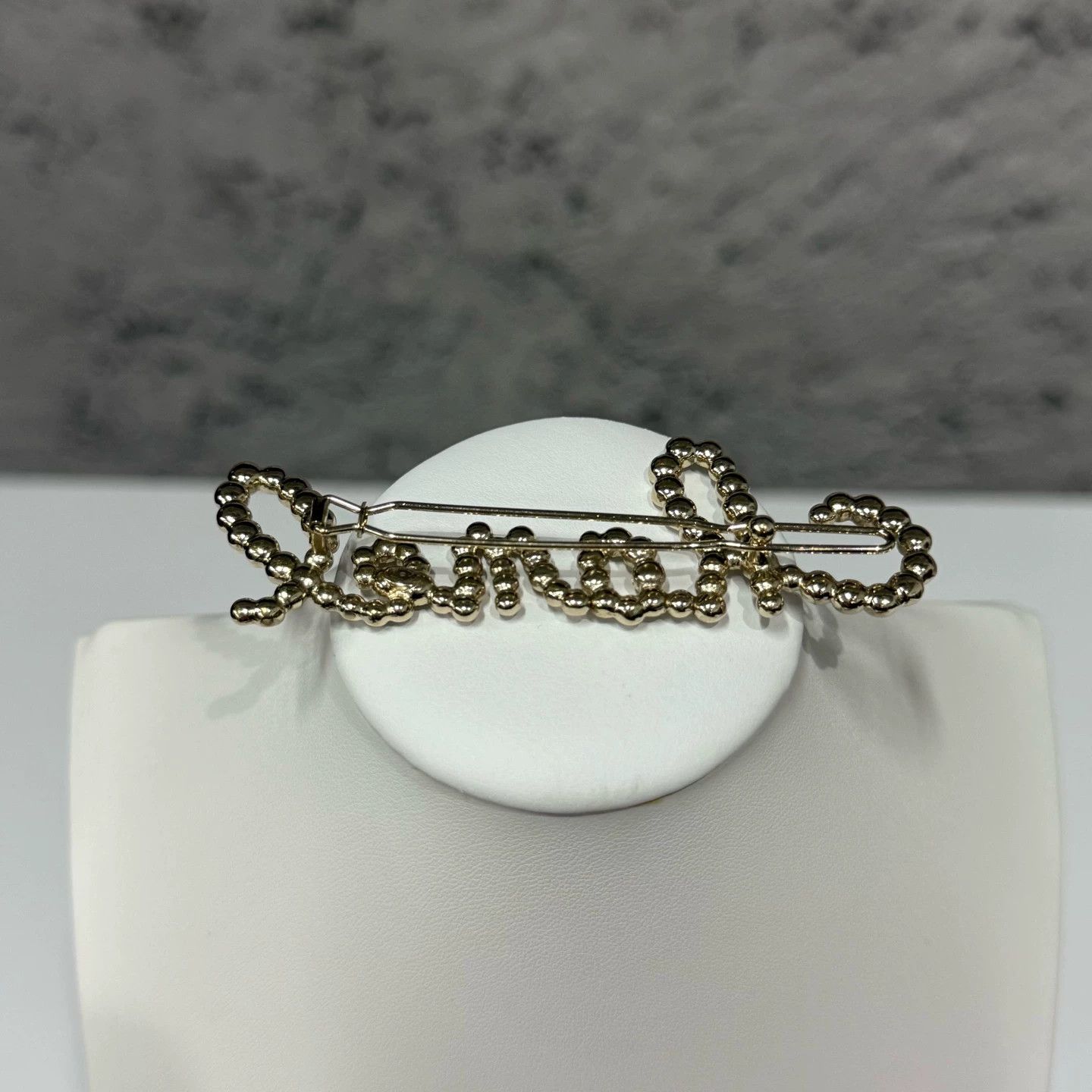Chanel Chanel 99 New Hair Clip Size ONE SIZE - 2 Thumbnail