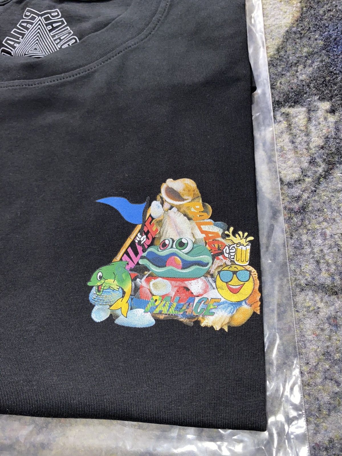 Palace Palace P Sea Tri Ferg T-Shirt Size US XXL / EU 58 / 5 - 2 Thumbnail