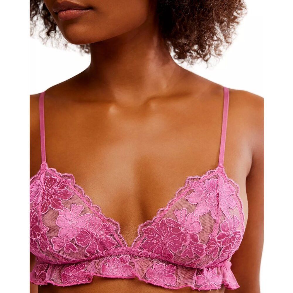 Free People NWT New Free People Hotel Chantelle Triangle Bralette In Da Size ONE SIZE - 1 Thumbnail