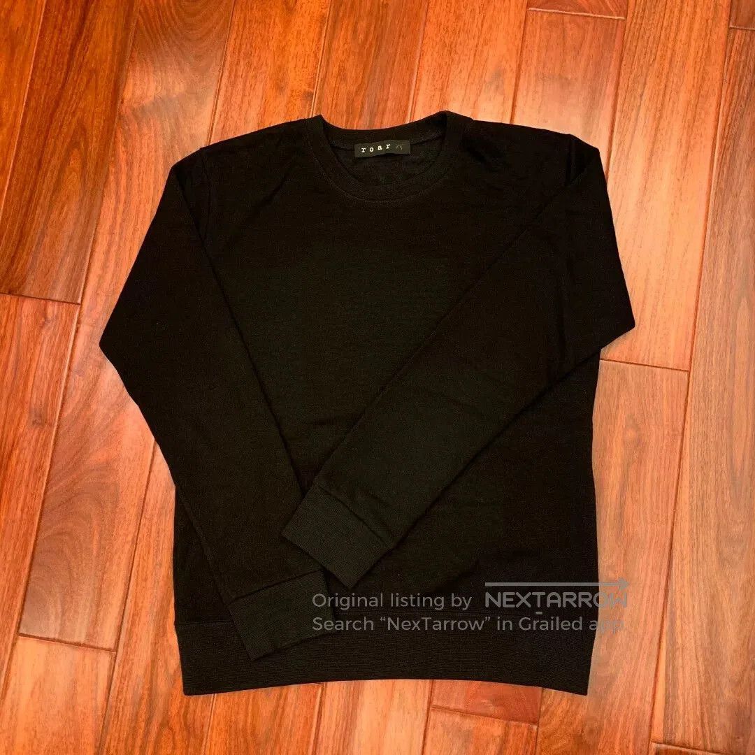 Roar Roar Star Rhinestone Double Gun Pullover. Size US M / EU 48-50 / 2 - 1 Thumbnail