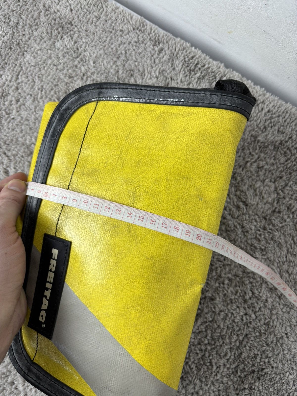 Freitag × Japanese Brand Freitag Recycled Messenger Crossbody Bag Size ONE SIZE - 12 Thumbnail