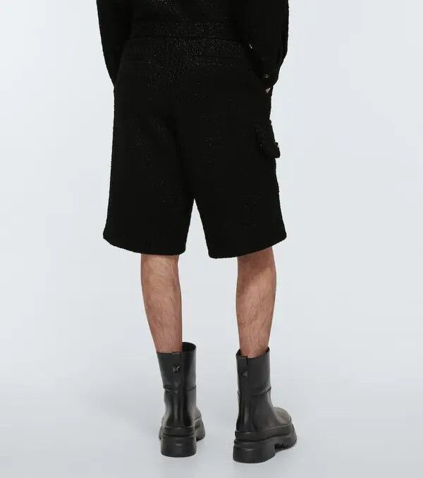 Valentino o1y0525 Short in Black Size US 34 / EU 50 - 4 Thumbnail