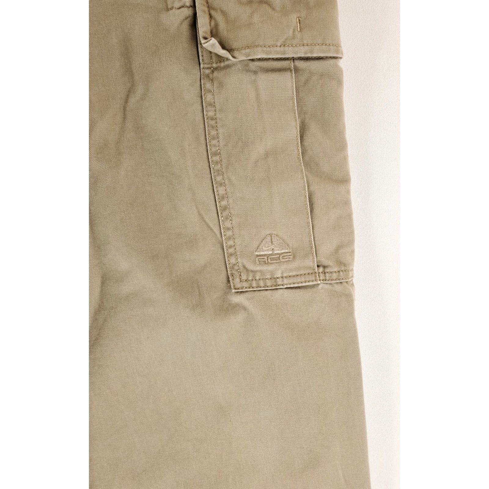 Nike Nike ACG VTG Y2K Cargo Pants Khaki Beige Mens 34x30 34x27 Actual Cargo Pants Mens Size US 34 / EU 50 - 2 Thumbnail