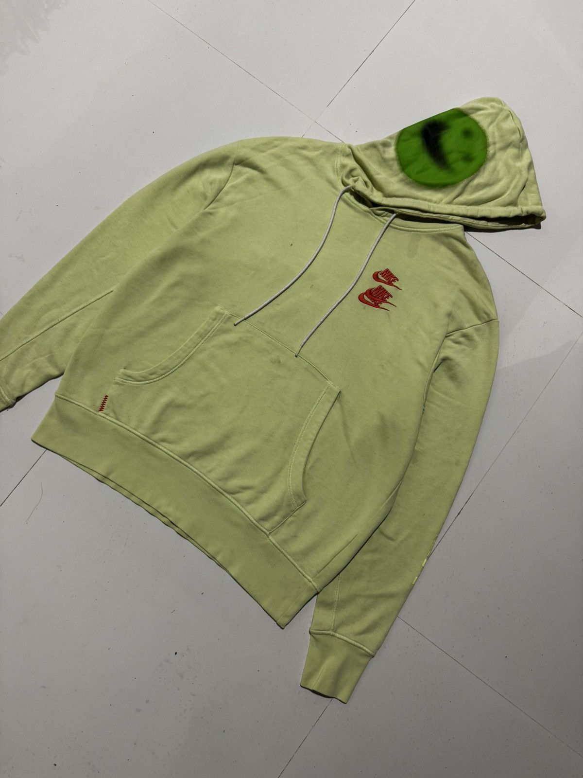 Nike Nike World Tour Graffiti Print Hoodie Size US XL / EU 56 / 4 - 4 Thumbnail