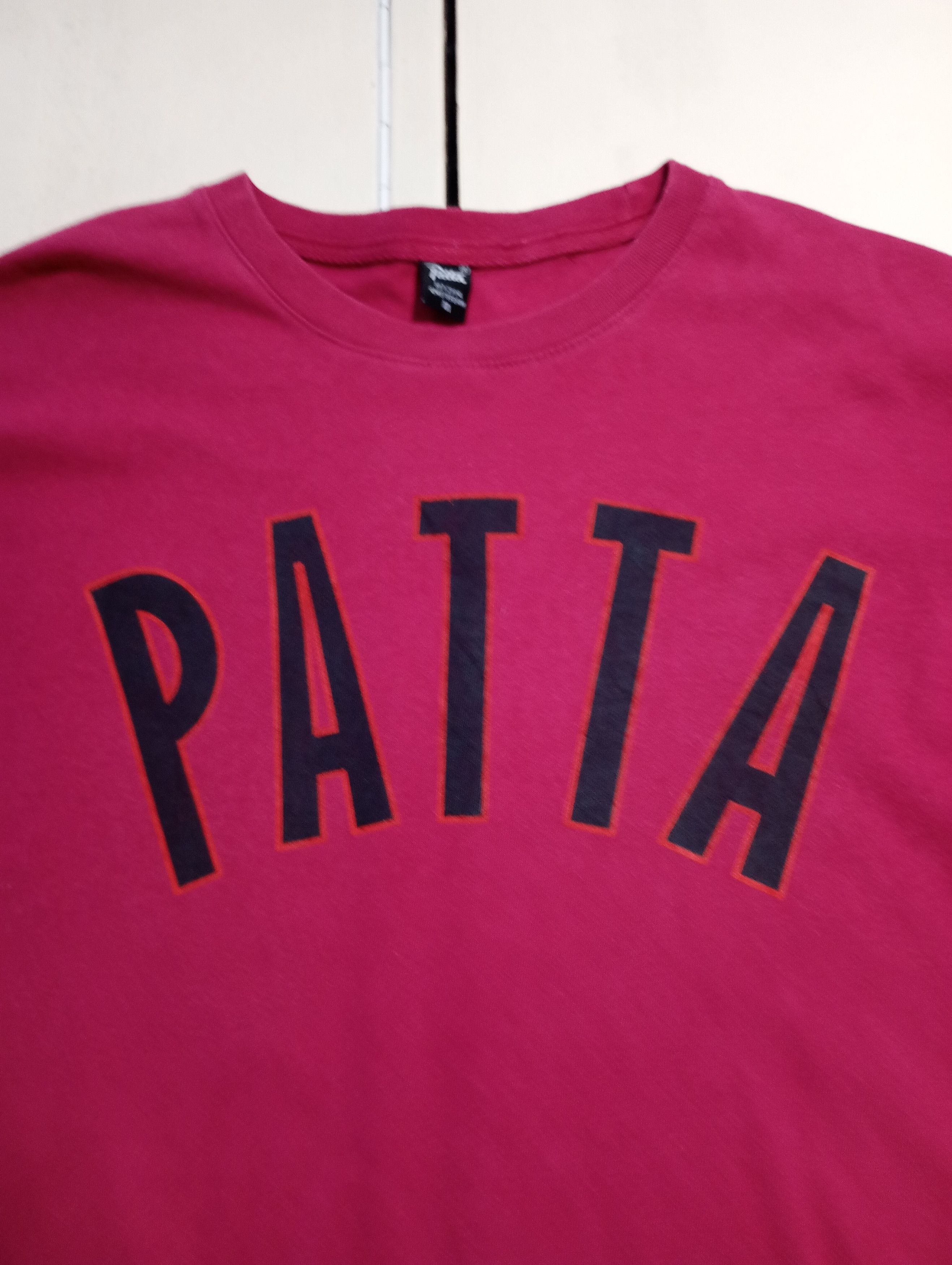 Patta Patta Center Logo Long Sleeve T-Shirt Size US M / EU 48-50 / 2 - 6 Thumbnail