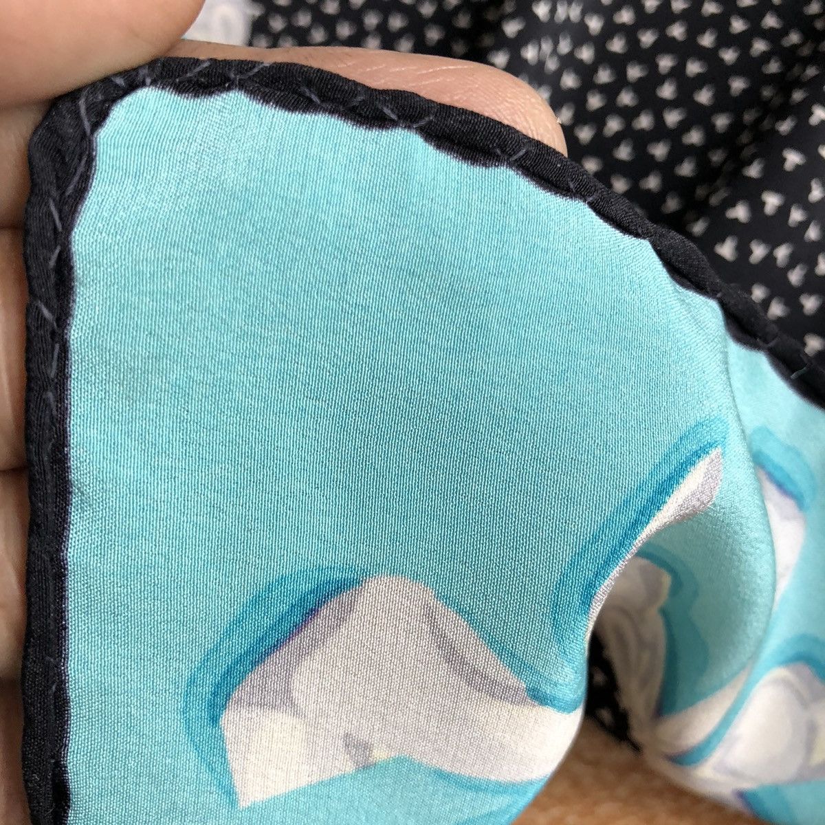 Tiffany & Co. vintage TIFFANY & CO Silk Scaft - 1986 “T DESIGN Size ONE SIZE - 6 Thumbnail