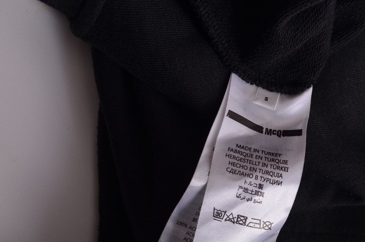 Alexander McQueen Alexander McQueen MCQ Logo Sweatshirt Black Size S Luxury Size US S / EU 44-46 / 1 - 4 Thumbnail