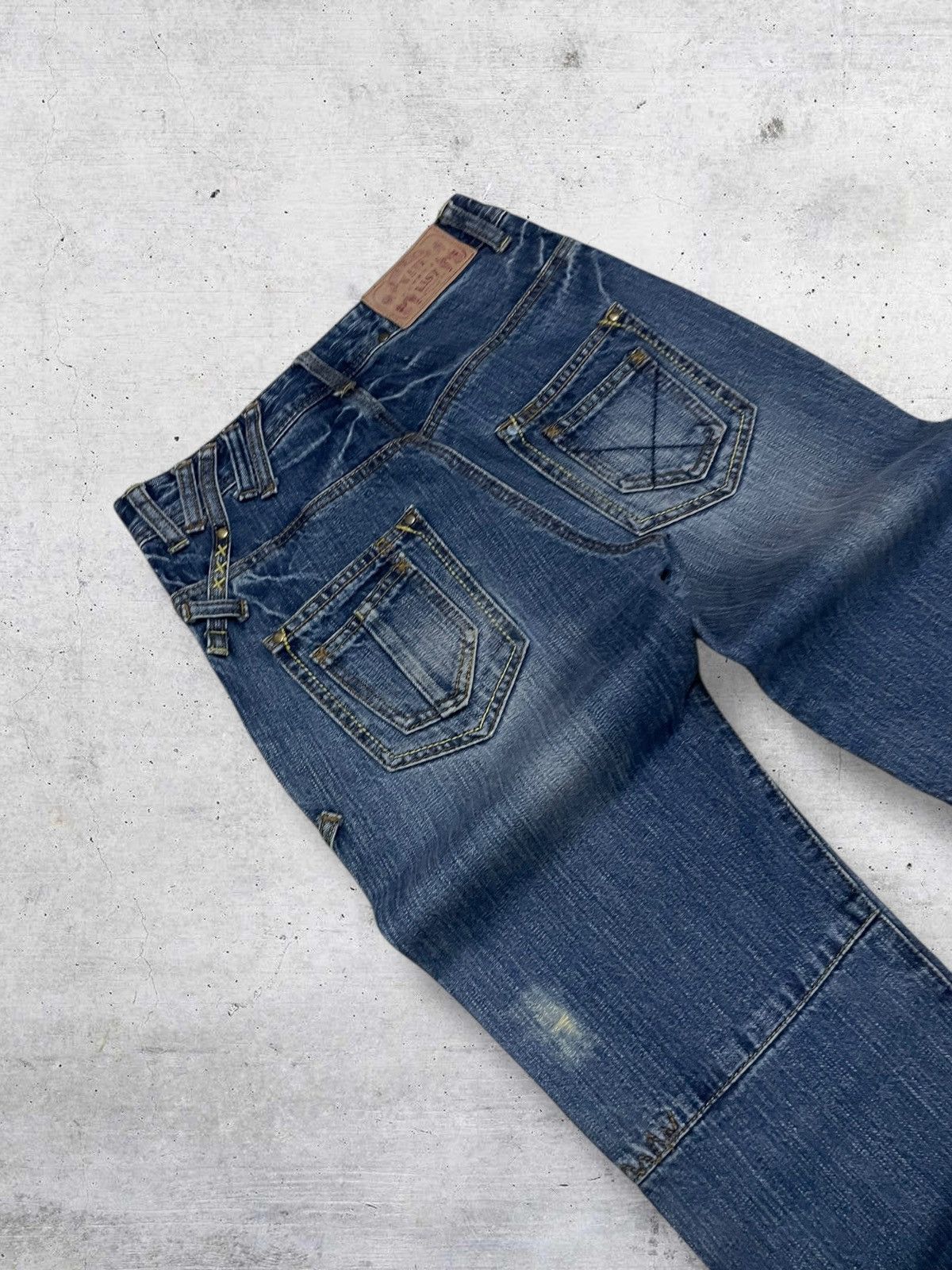Japanese Brand VINTAGE WAVELIST JAPAN DESIGNER 90S DISTRESSED STREET DENIM Size US 27 - 14 Thumbnail