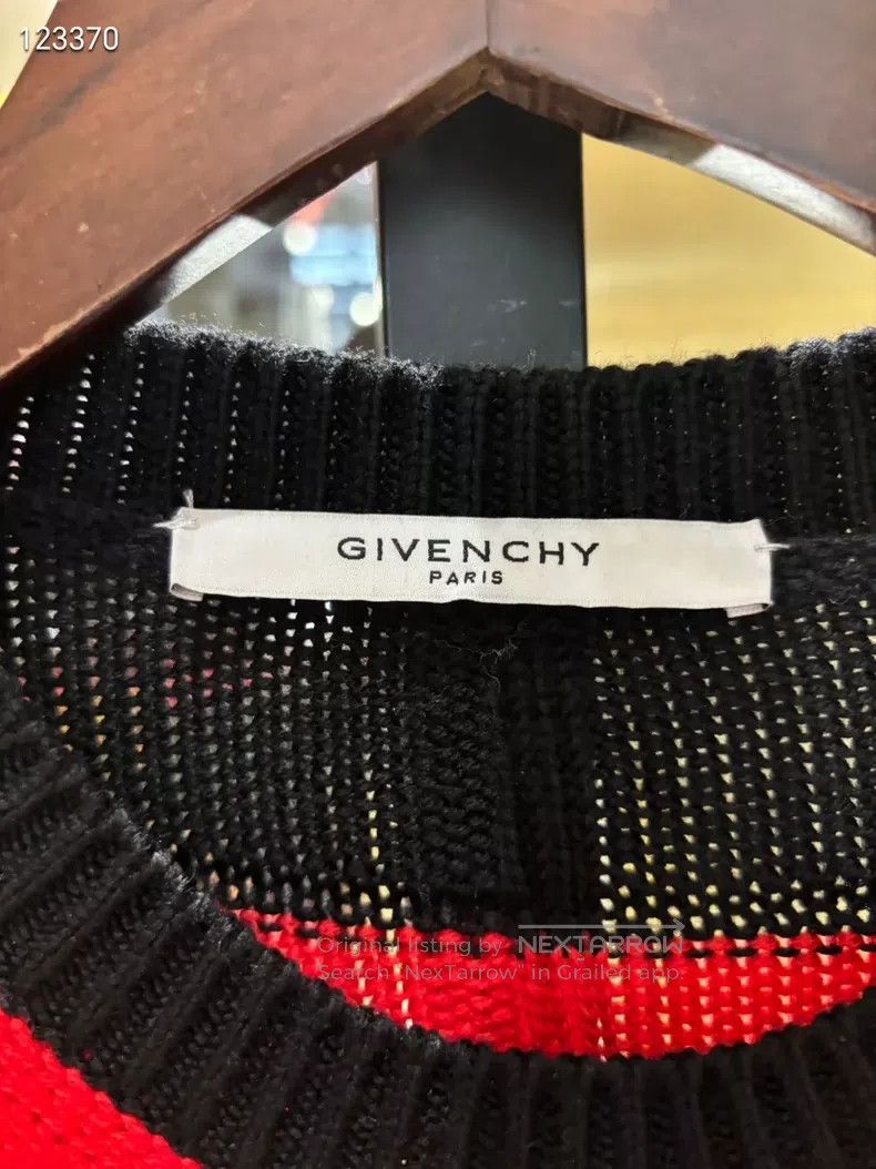 Givenchy Givenchy Striped Knit Sweater with Star Motif Size US S / EU 44-46 / 1 - 3 Thumbnail
