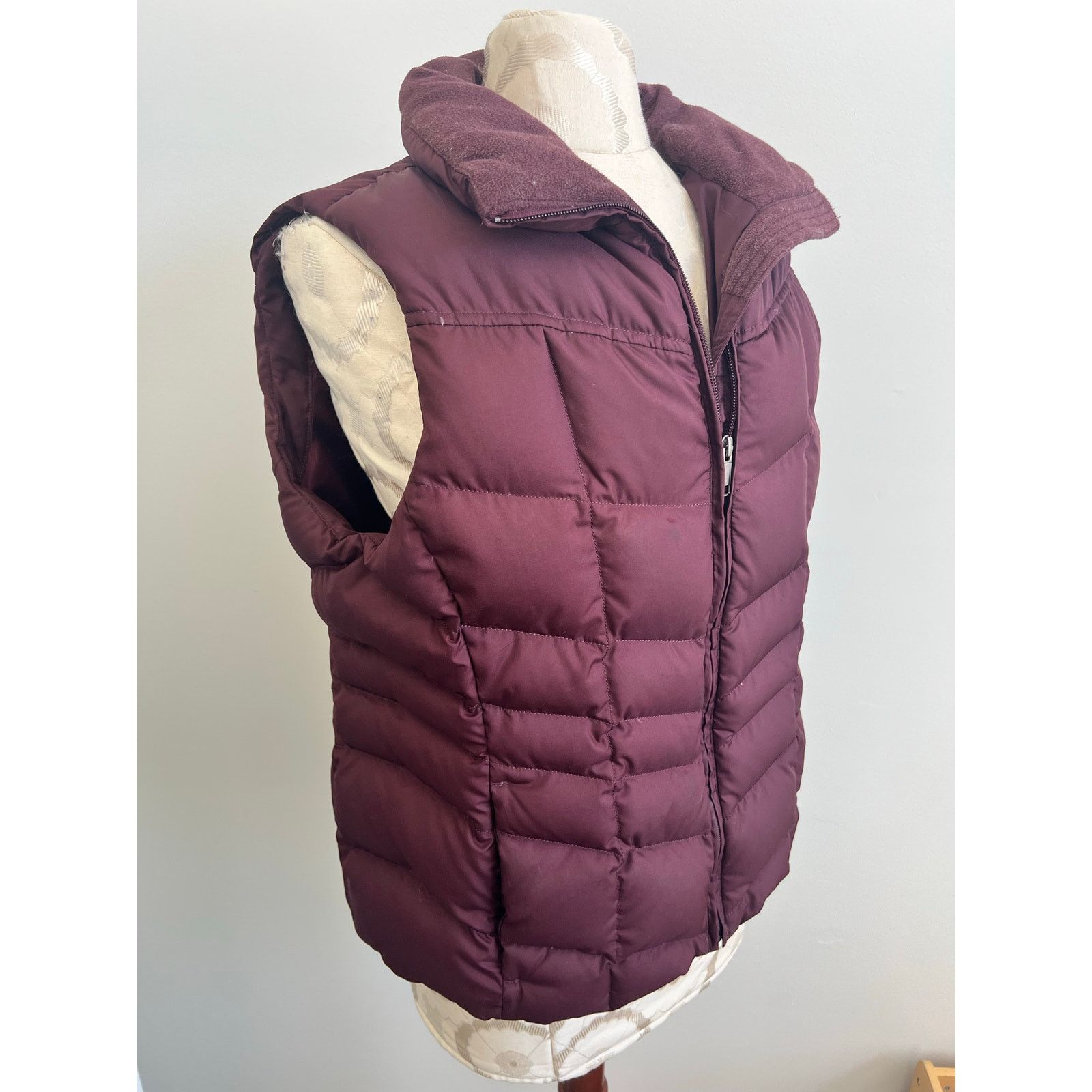 Lands' End Lands' End Full Zip Solid Purple Down Puffer Vest Medium Size M / US 6-8 / IT 42-44 - 2 Thumbnail