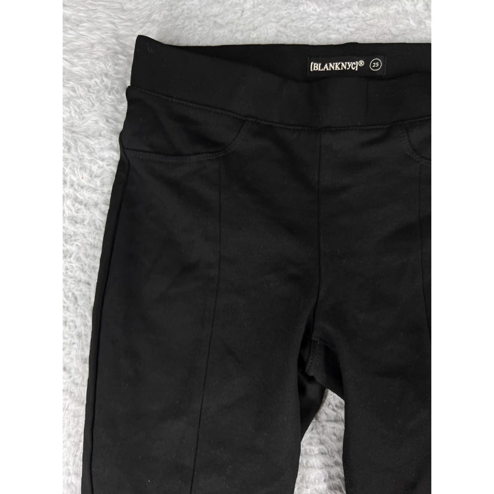 Vintage BLANKNYC Womens Black Leggings Skinny Pockets 25 Pants Rayon Blend Pull On Inseam 28in Casual Activewear Womens Size 30" / US 8 / IT 44 - 3 Thumbnail