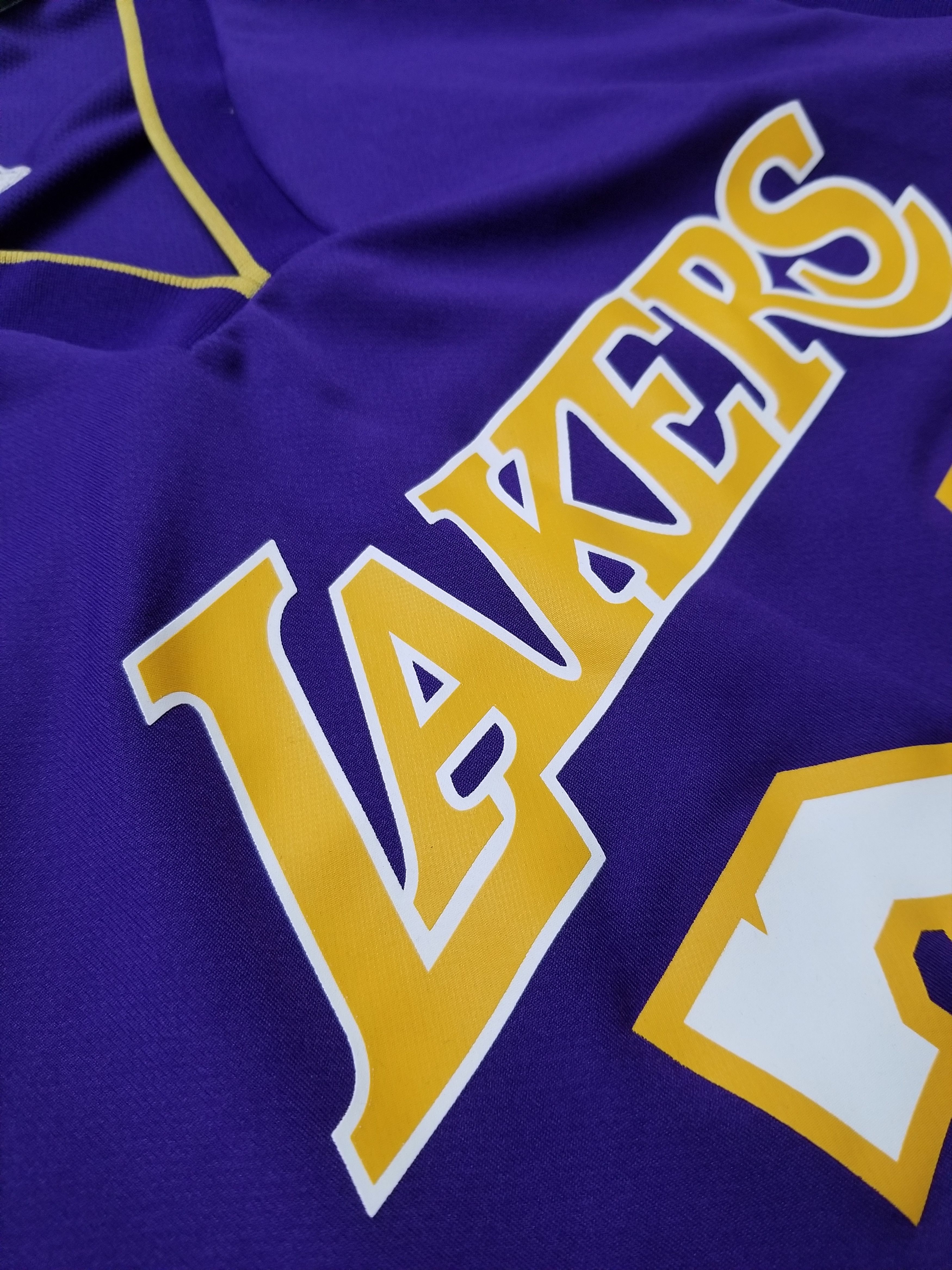 Adidas Adidas Los Angeles Lakers #24 Kobe Bryant Basketball Jersey Size US S / EU 44-46 / 1 - 11 Thumbnail