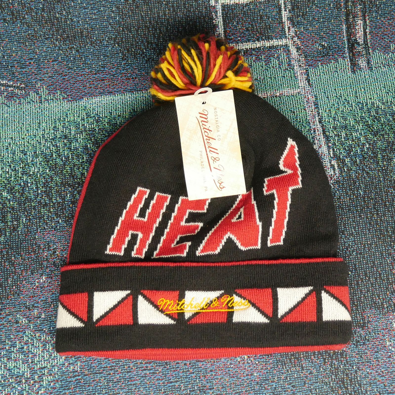 Mitchell & Ness × NBA Mitchell & Ness Miami Heat Jacquard Cuffed Pom Beanie Size ONE SIZE - 2 Thumbnail