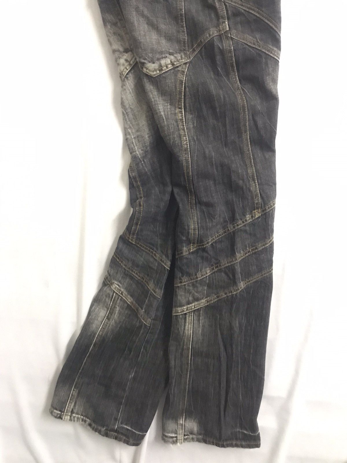 Japanese Brand DAILY NEWS - Flare Jeans Size US 31 - 16 Thumbnail
