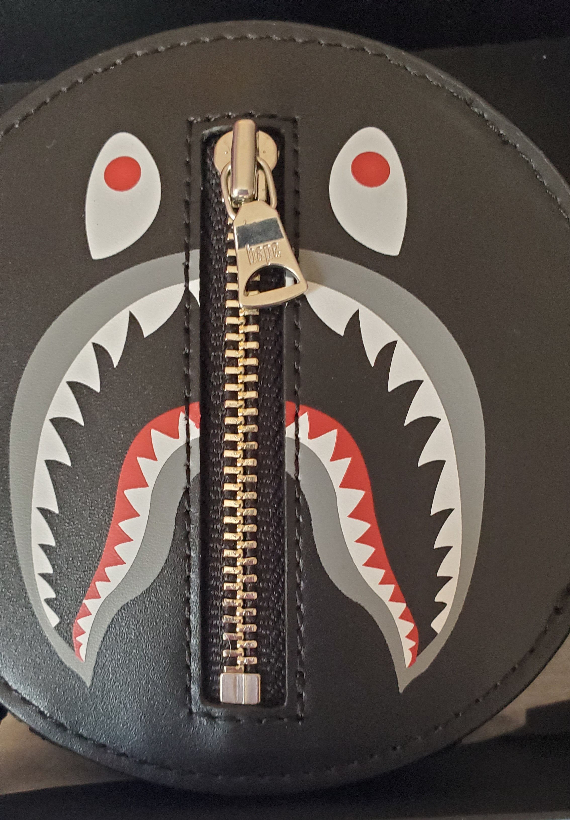 Bape Black leather shark face zip pouch Size ONE SIZE - 1 Thumbnail
