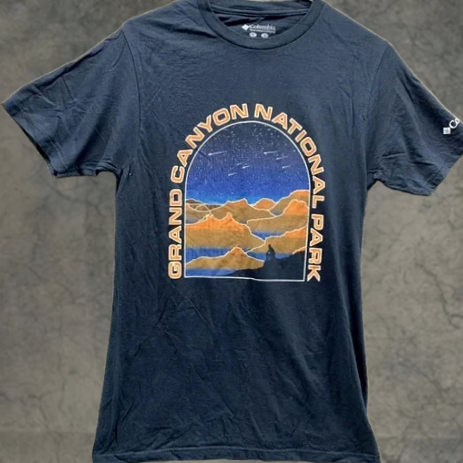 Vintage Columbia Shirt Mens S Blue Navy Crewneck Grand Canyon Big Print Tee Size US S / EU 44-46 / 1 - 1 Thumbnail