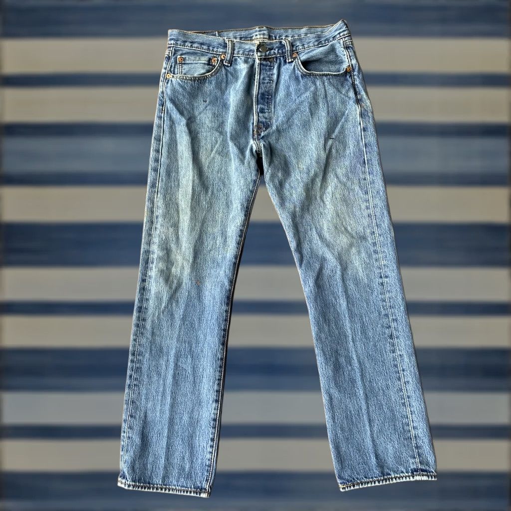 Levi's VINTAGE Levi's 501 Jeans Men 33x30 Blue Button Fly Straight Denim Mid Rise Regular Fit Size US 33 - 1 Thumbnail