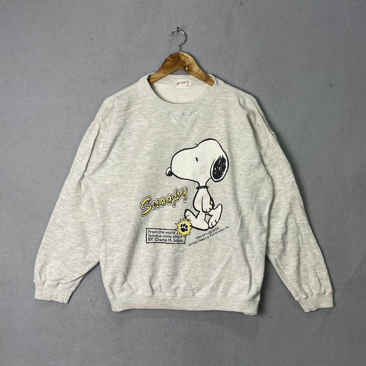 Peanuts Peanuts Snoopy Graphic Crewneck Sweatshirt – Grey (Size L) Size US L / EU 52-54 / 3 - 1 Thumbnail