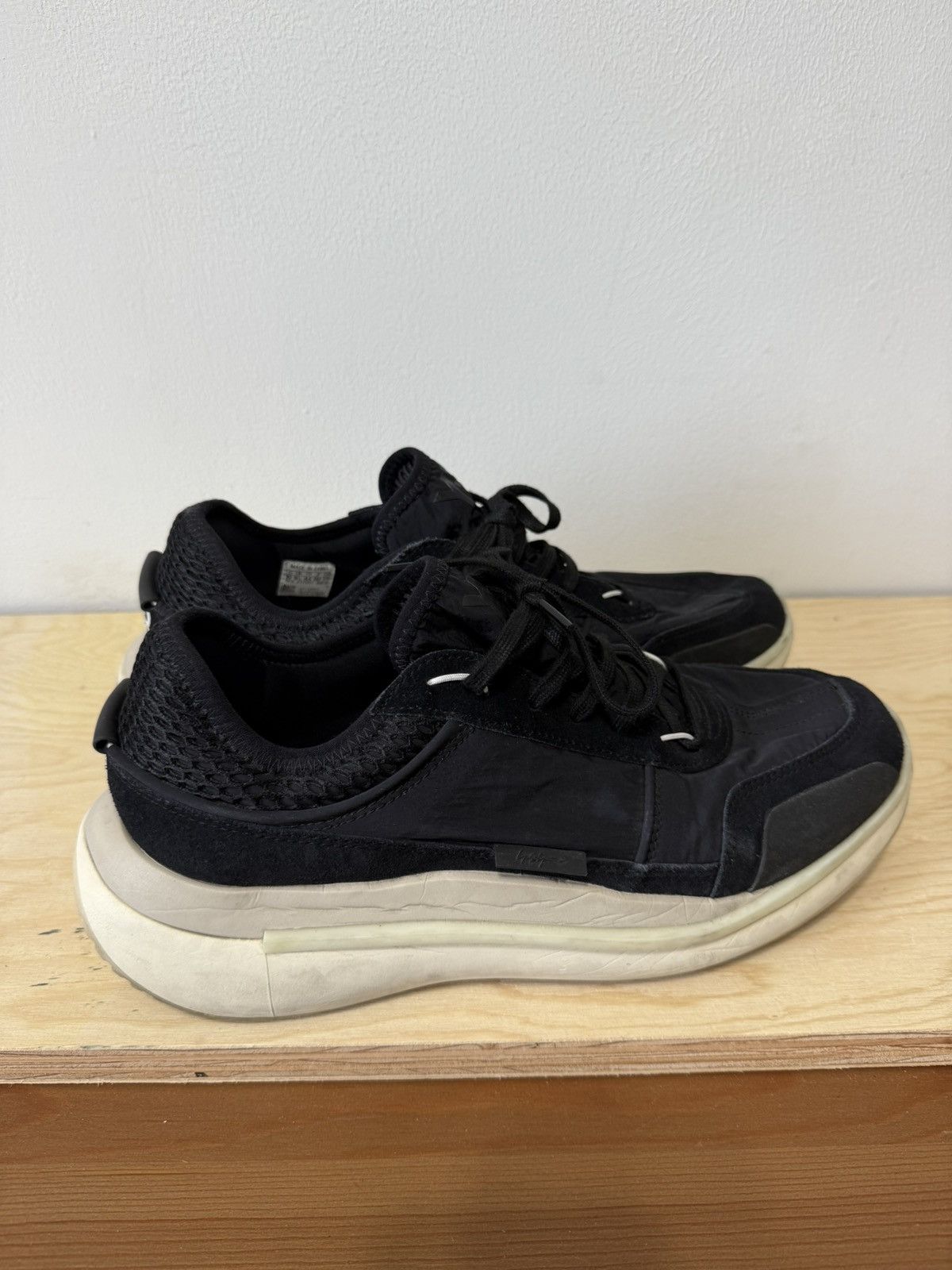 Y-3 Y-3 Ajatu Run Size US 10 / EU 43 - 1 Thumbnail