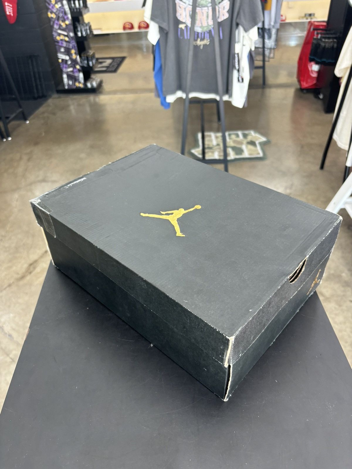Jordan Brand × Nike Air Jordan Mid Pure Platinum Metallic Silver Sz. 10.5 Size US 10.5 / EU 43-44 - 13 Thumbnail