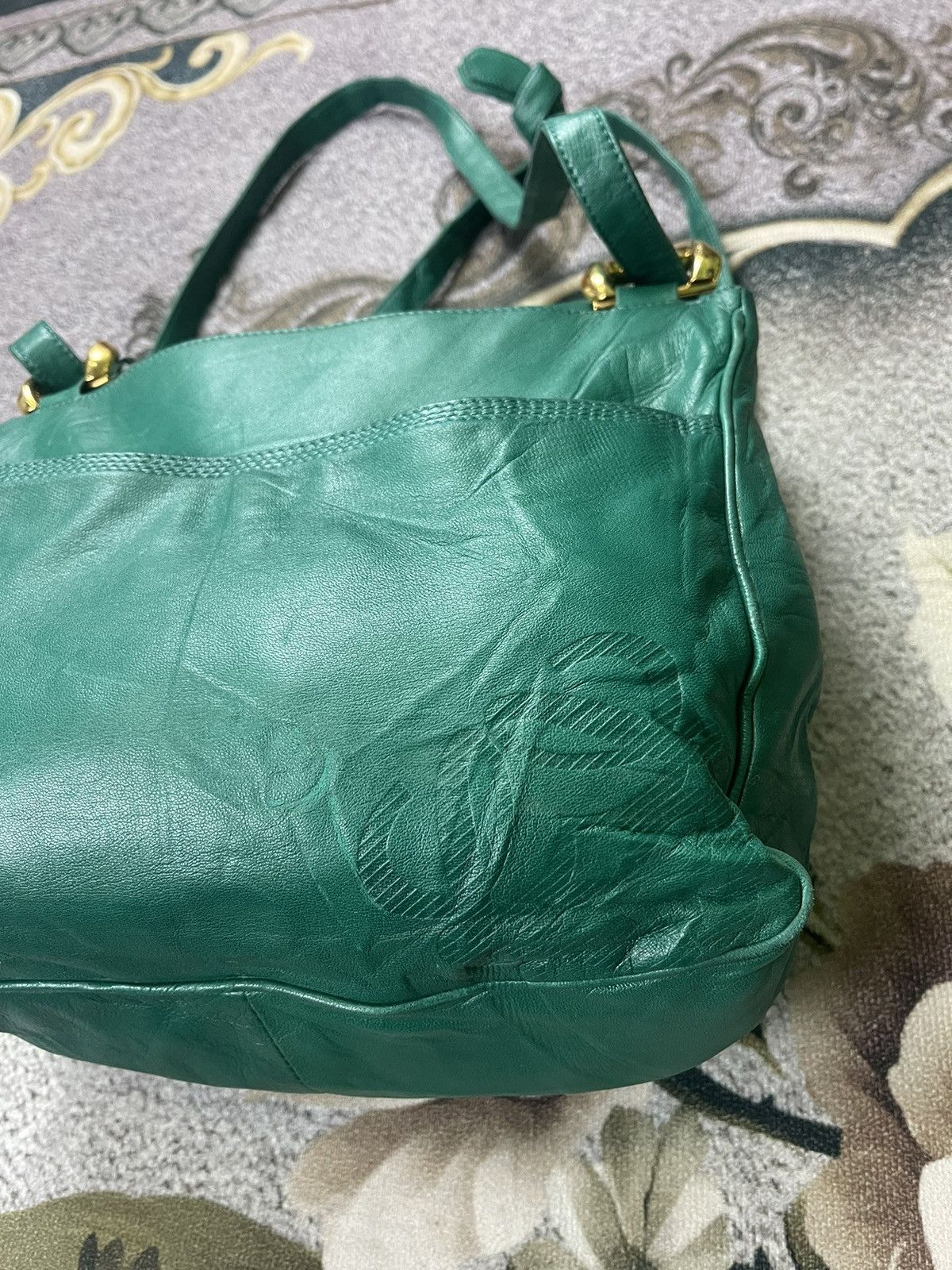 Loewe Vintage Loewe Genuine Leather Sling Bag Size ONE SIZE - 2 Thumbnail