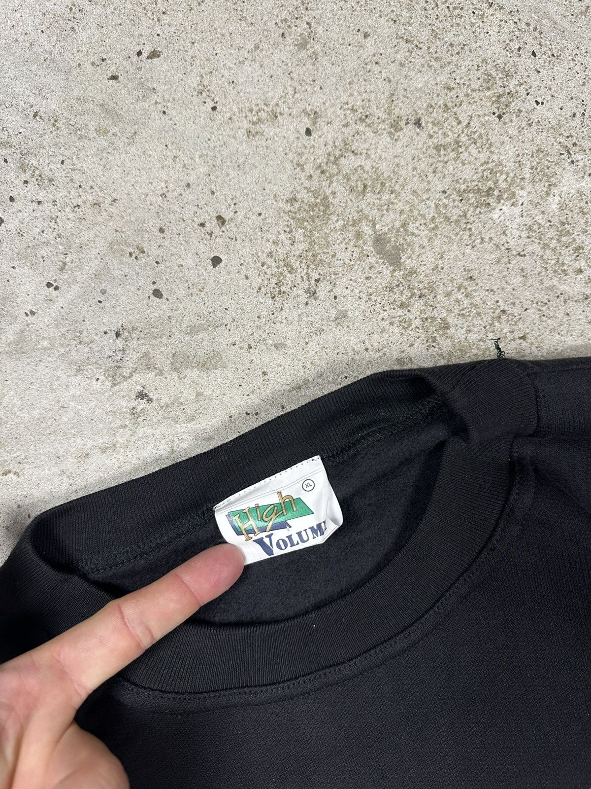 Vintage Vintage 90s Wolverhampton Wanderers Wolves Black Crewneck Size US XL / EU 56 / 4 - 7 Thumbnail