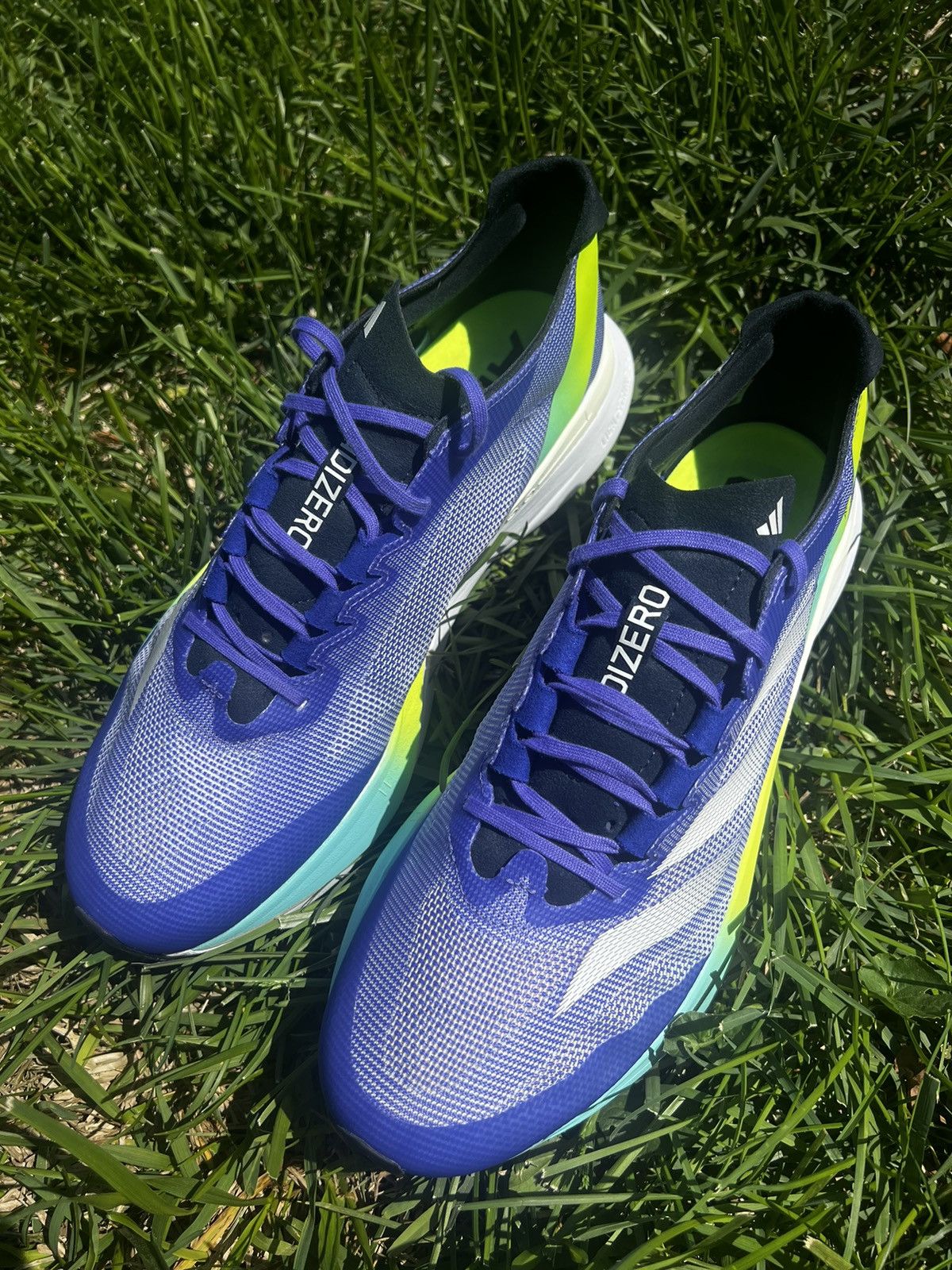 Adidas CLEAN Adidas Adizero Boston 12 size 10.5 Mens Blue shoes Size US 10.5 / EU 43-44 - 2 Thumbnail