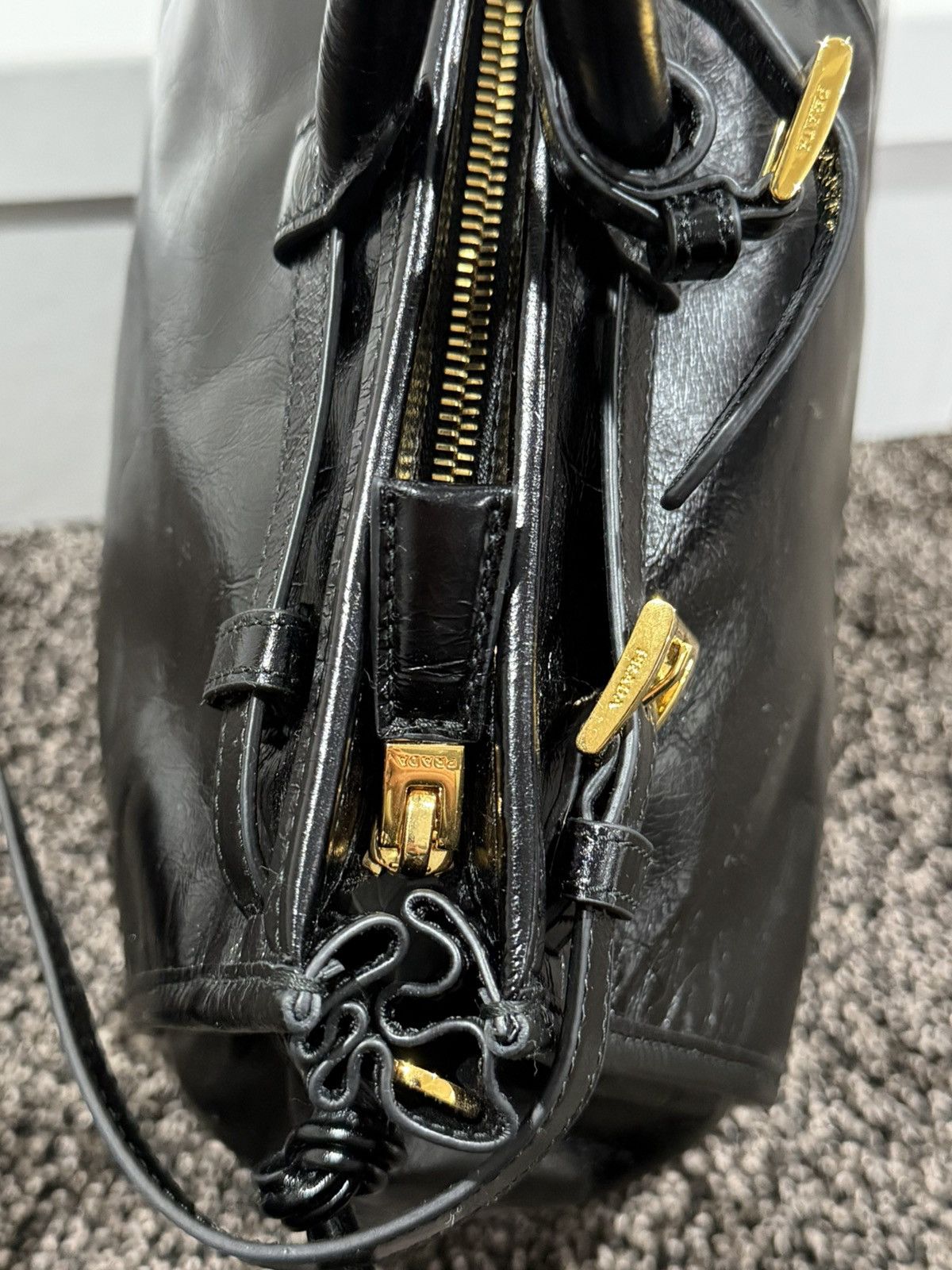 Prada Prada Bonnie Large Black Glossy Leather Handbag Size ONE SIZE - 10 Thumbnail
